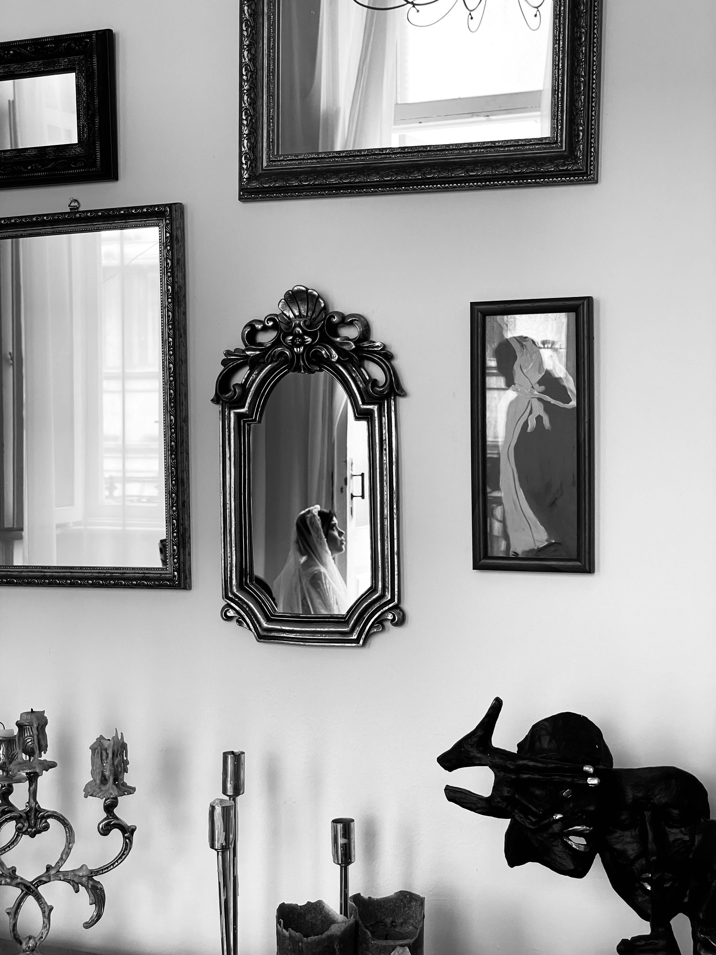 Mirrors & Wall Décor
