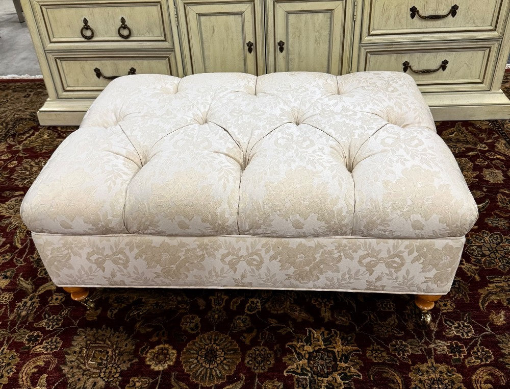 Ivory Damask Tufted Ottoman (40" x 28")|3708