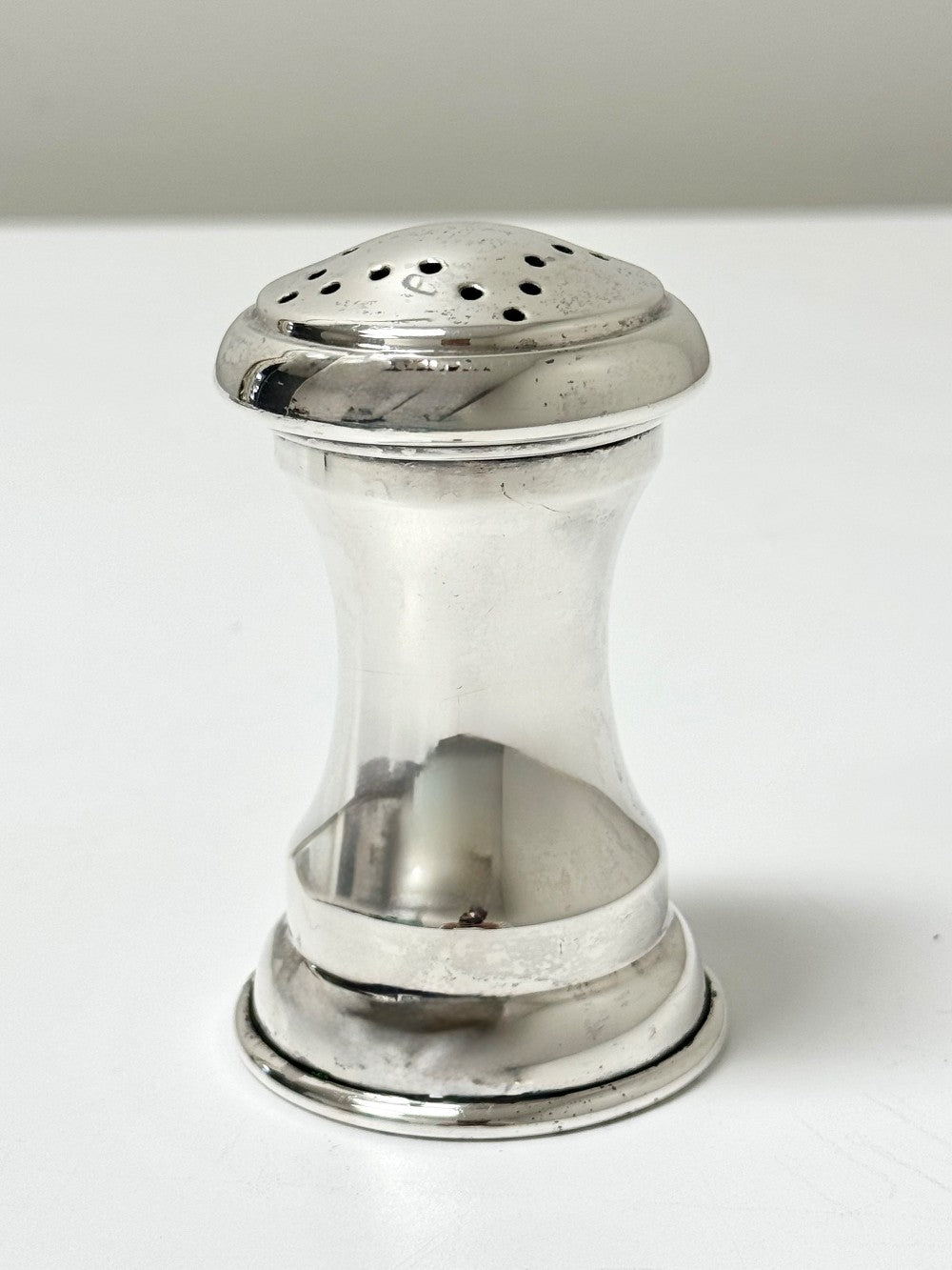 Vintage Silverplate Shaker|6856