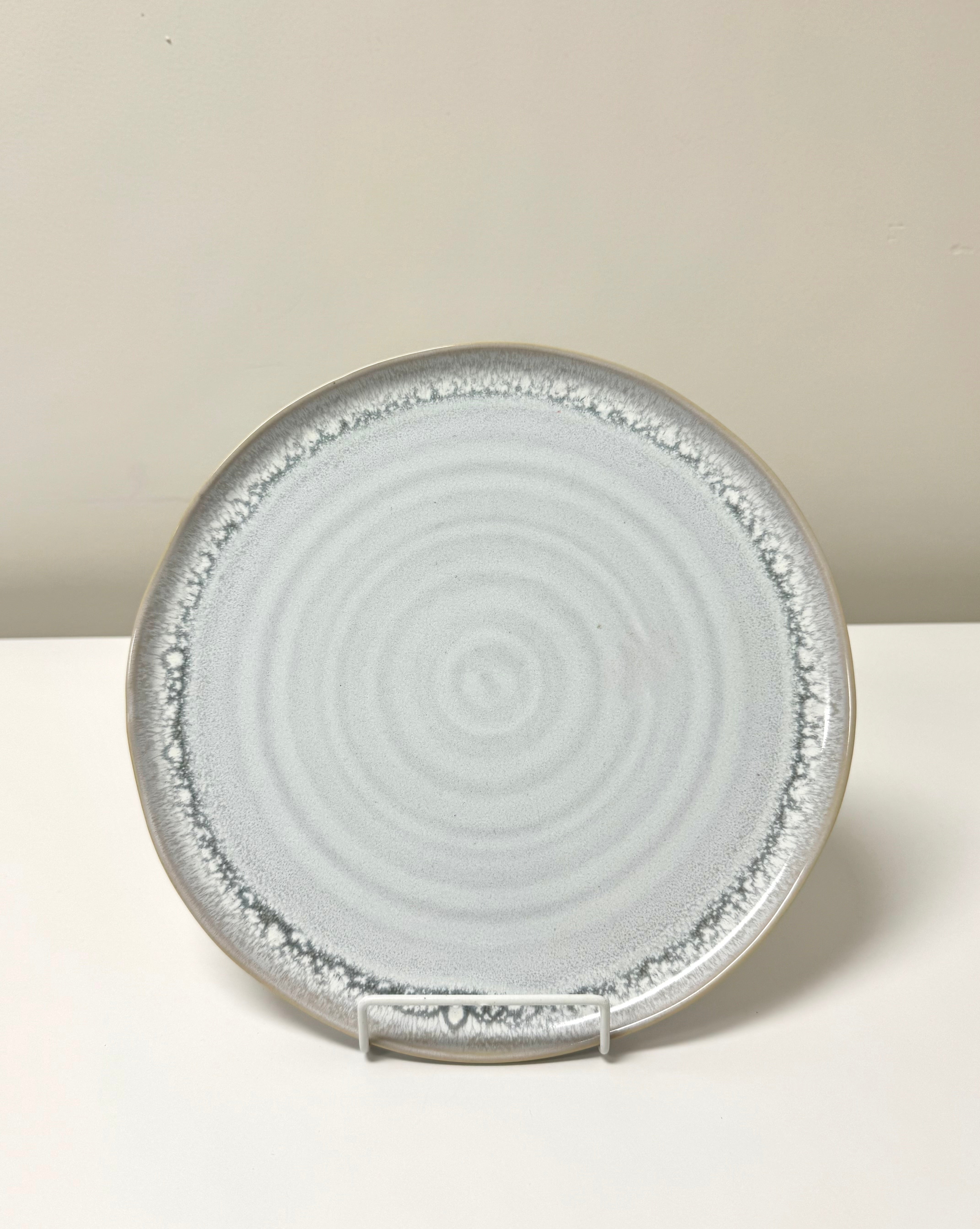 BARCELA Reactive Gray 11" Plate