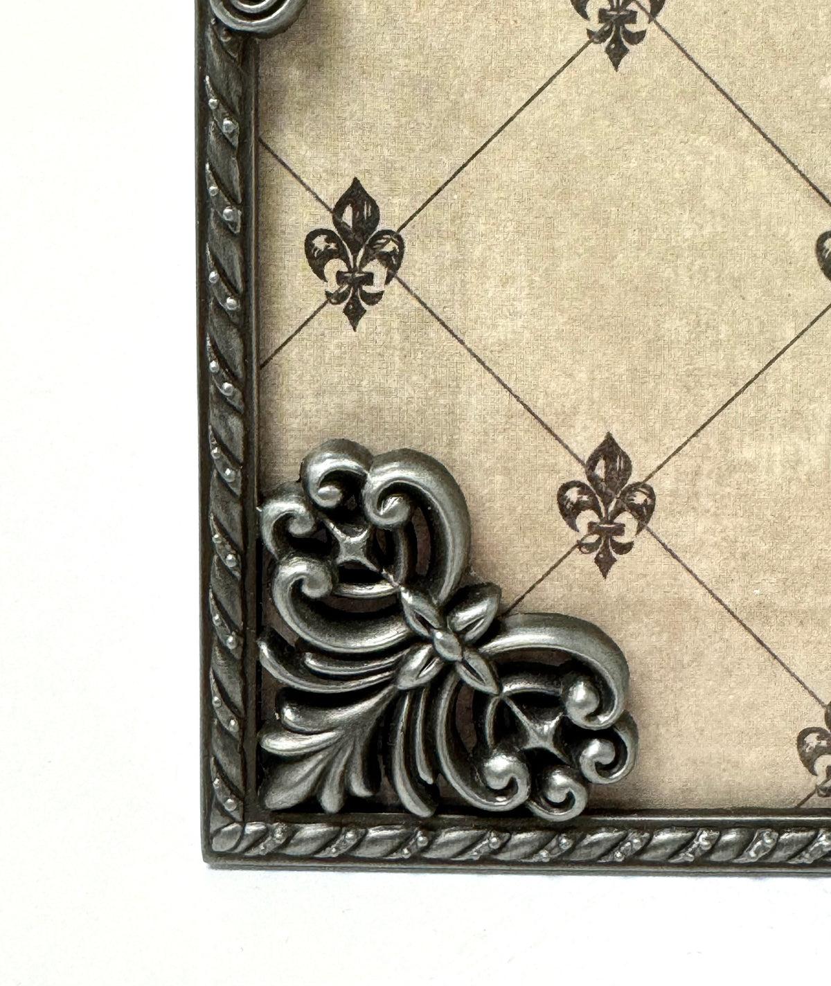 Pewter Metal Fleur-de-lis Picture Frame