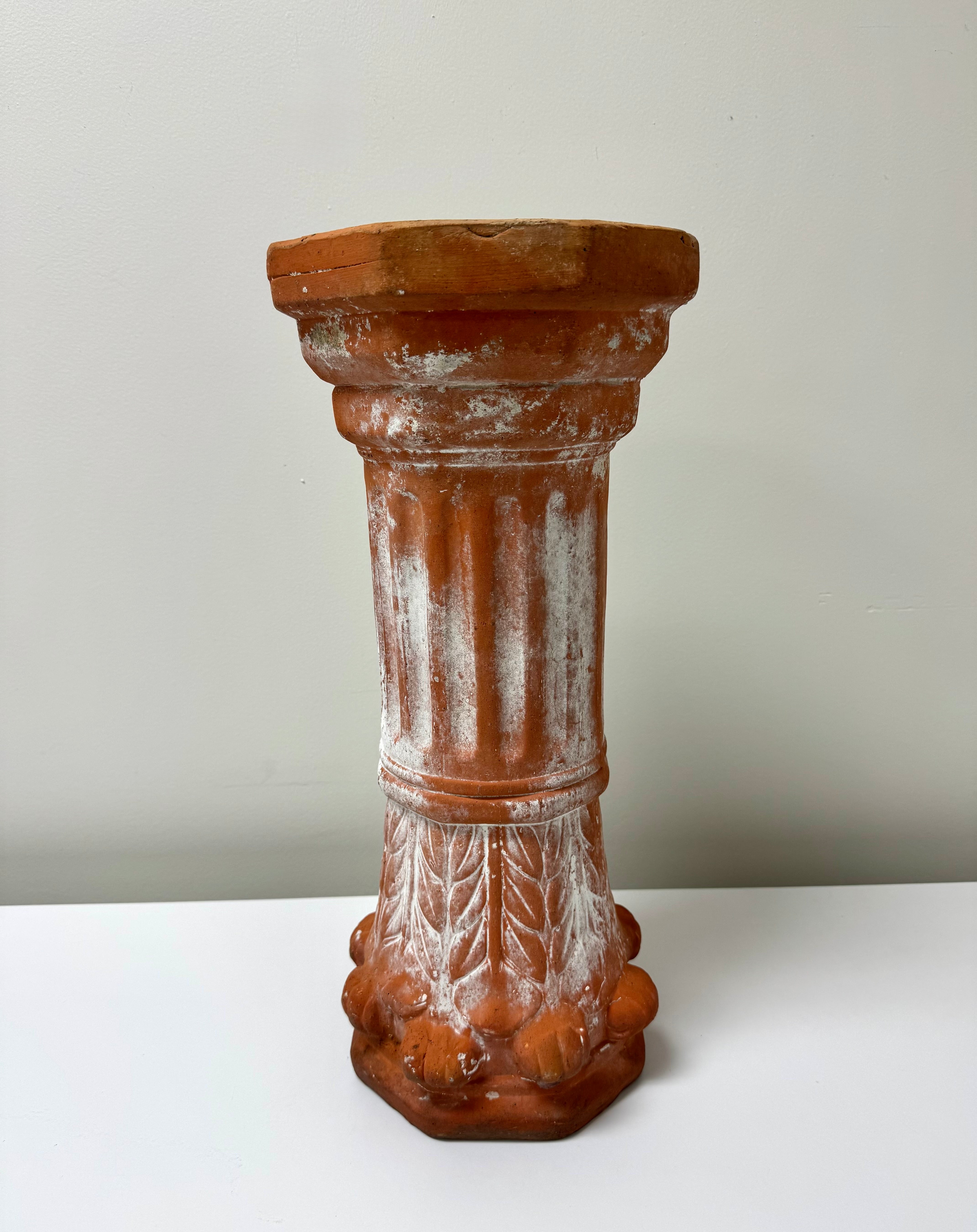 Terracotta 23" Column