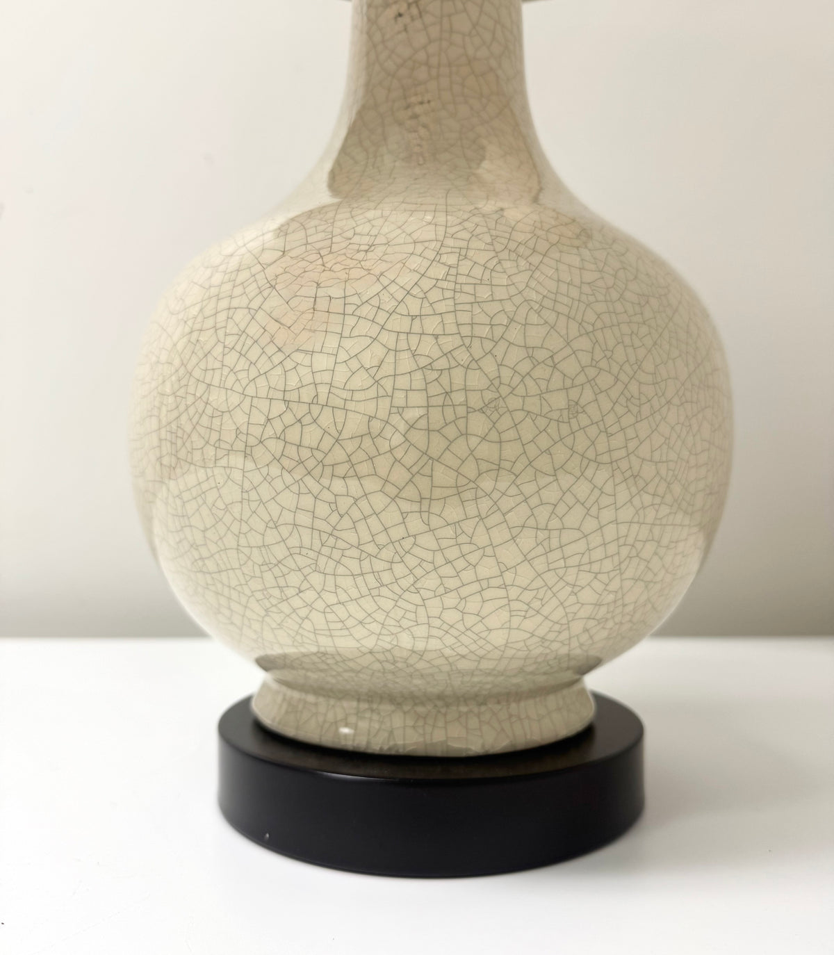 Cream Crackle Gourd Lamp
