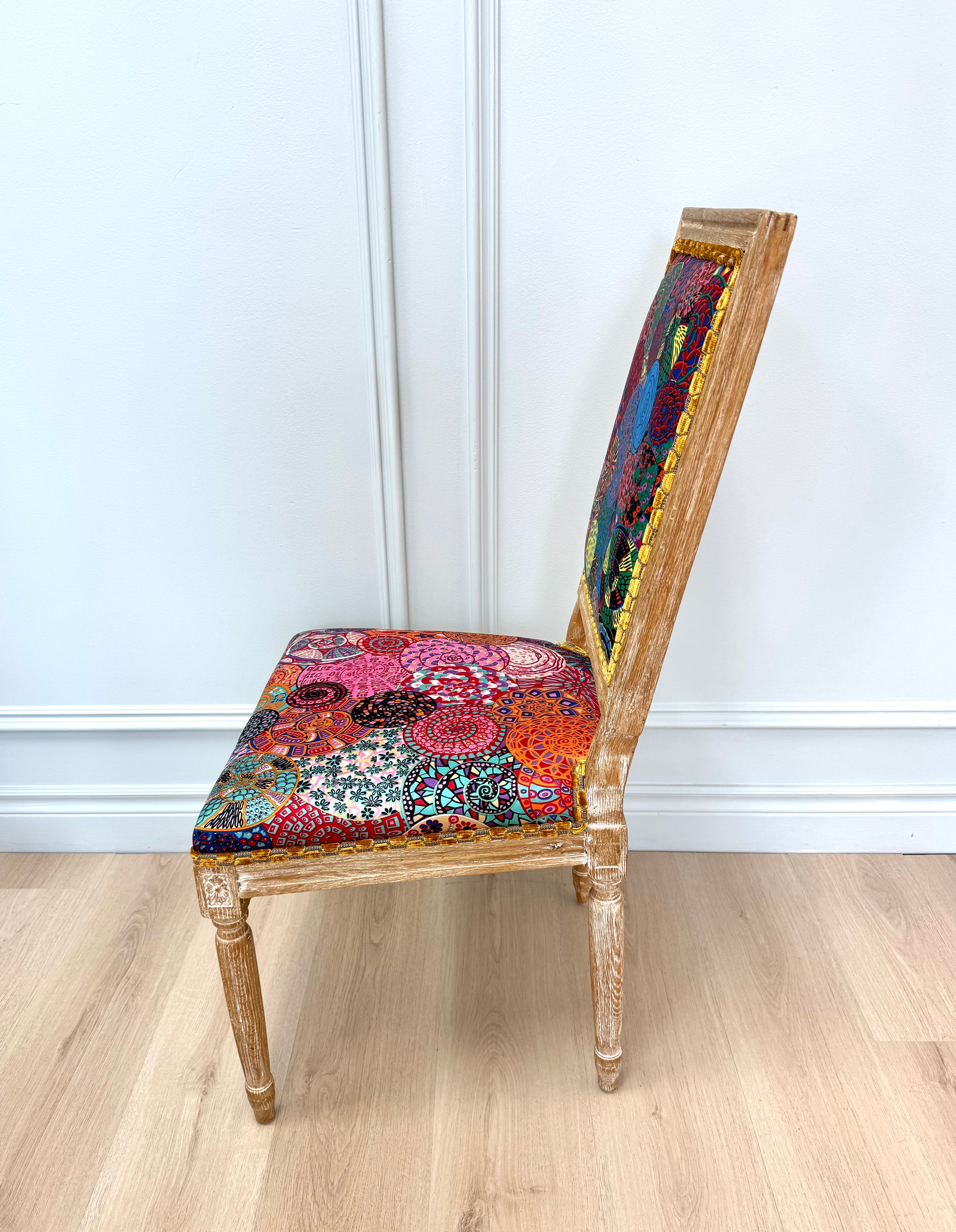 Louis Dining Chairs with Vibrant Upholstery Set of 4