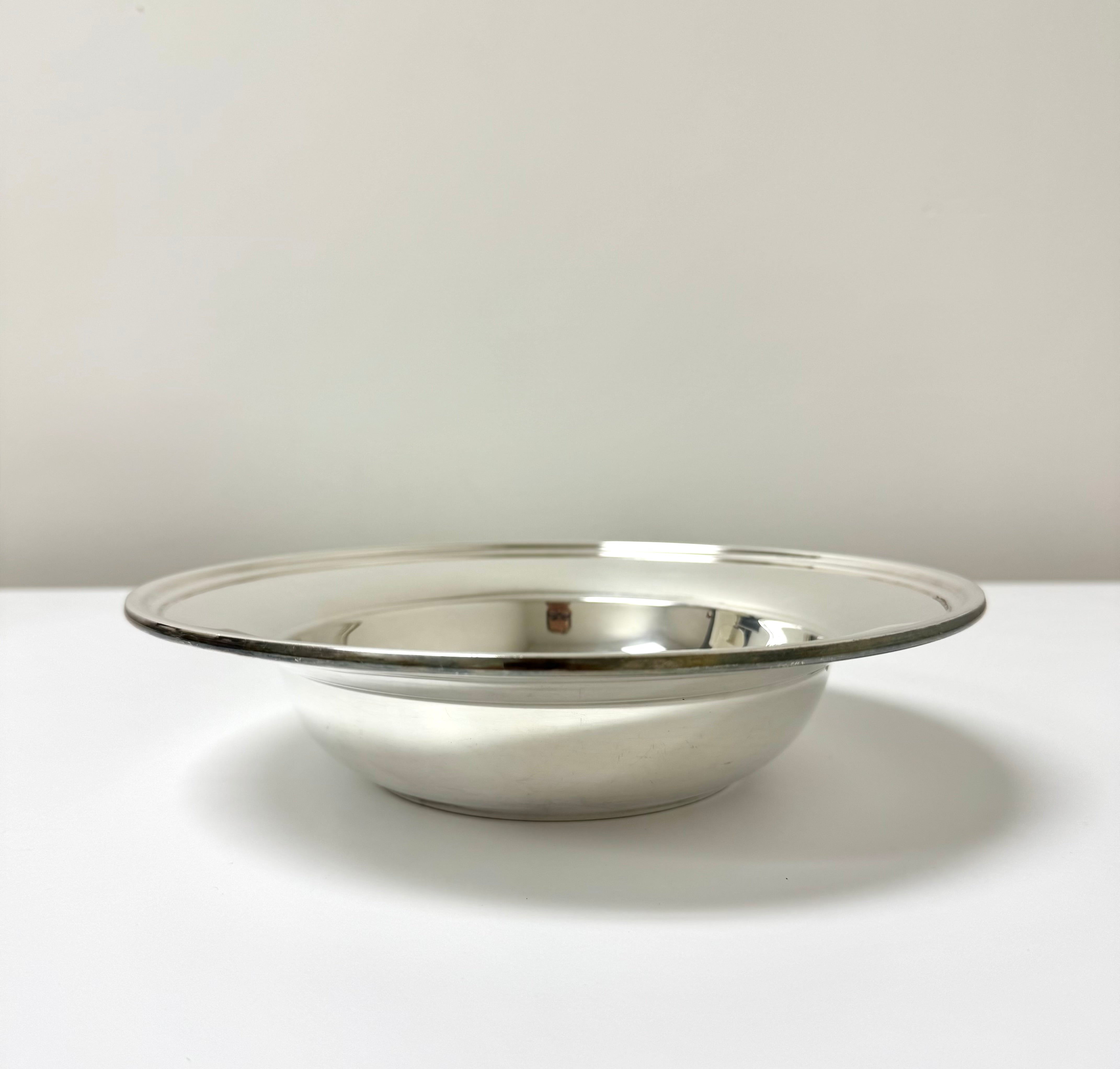 Vintage REED & BARTON Silverplate 10" Bowl