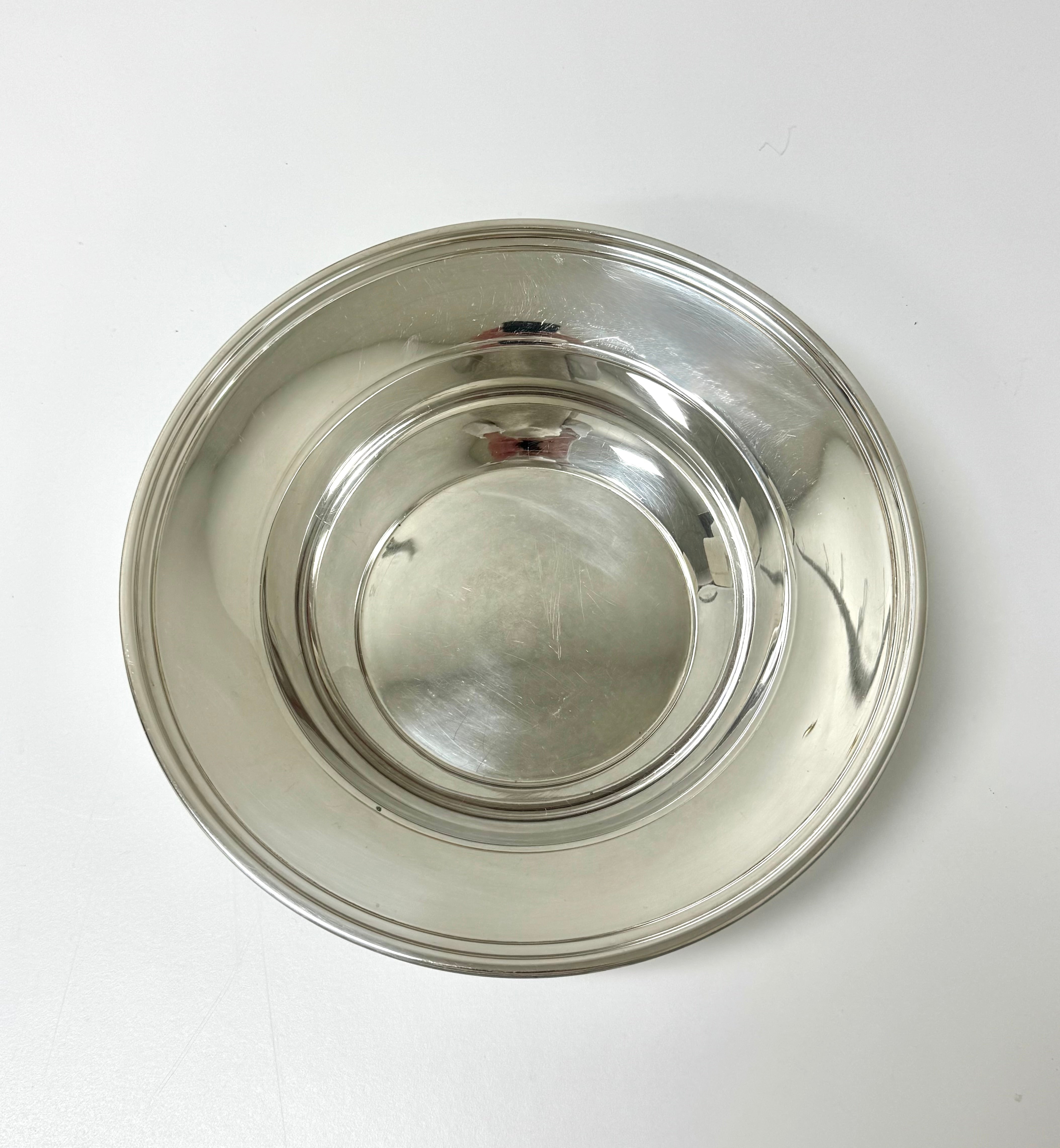 Vintage REED & BARTON Silverplate 10" Bowl