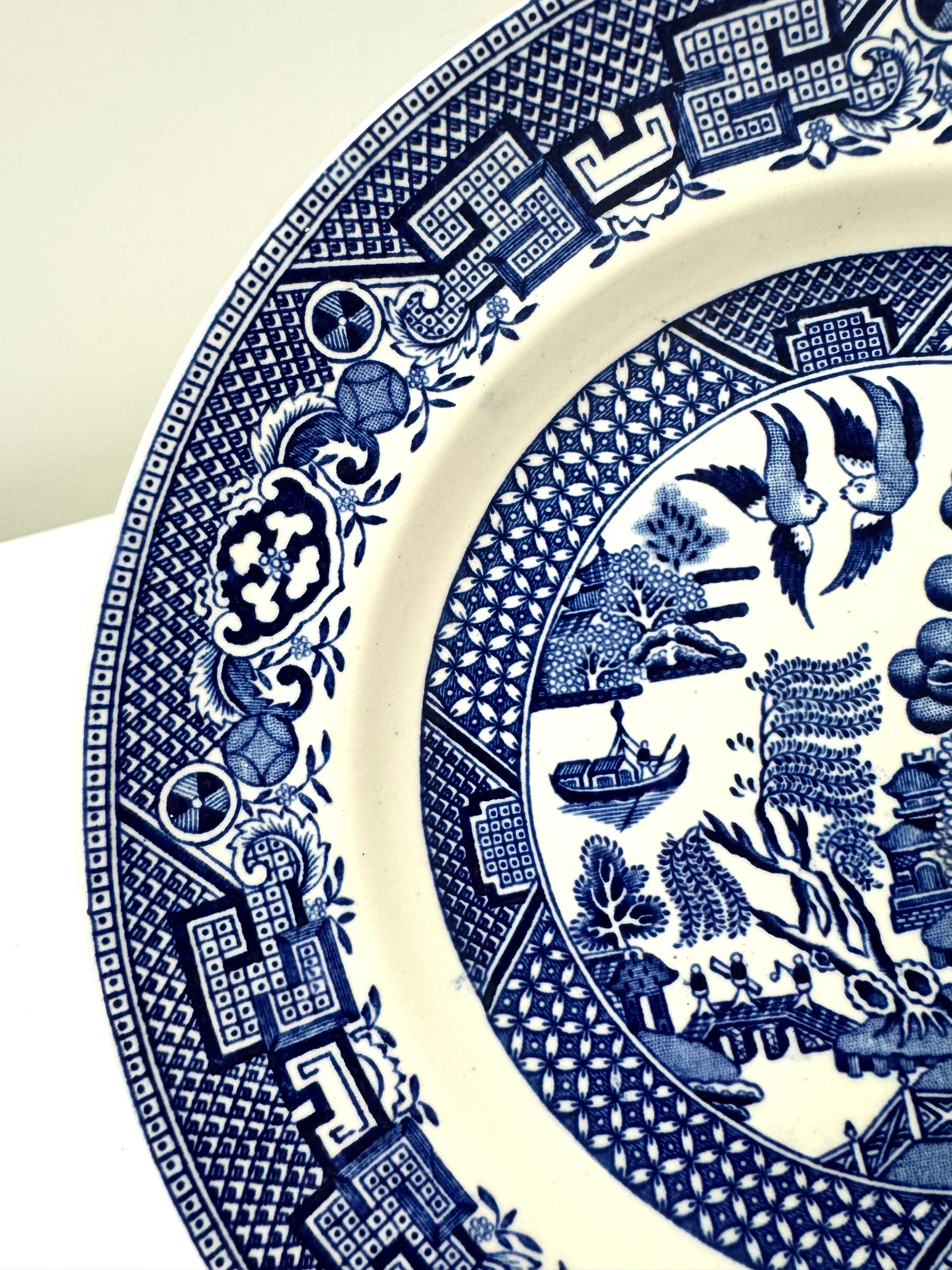 Vintage SWINNERTONS 'Old Willow' 8" Plate