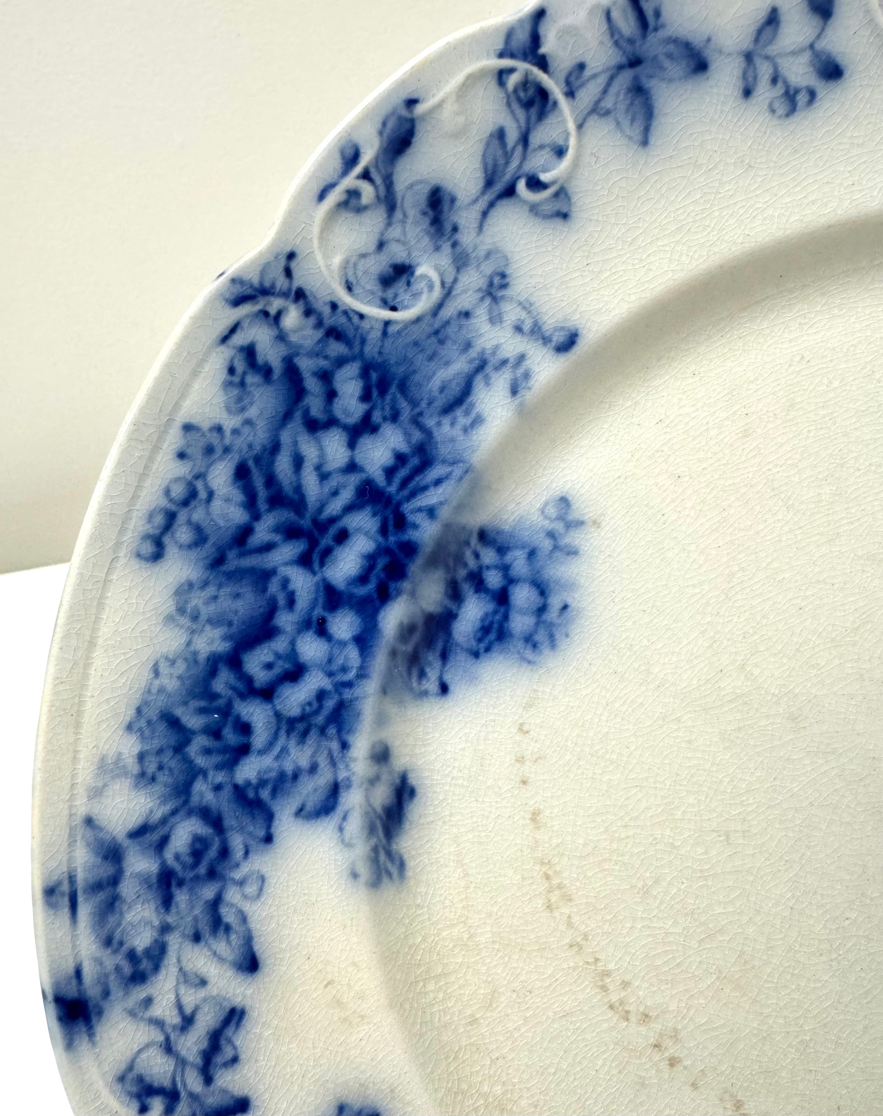 Vintage HOLLINSHEAD & KIRKHAM Flow Blue 'Lily' 10" Plate