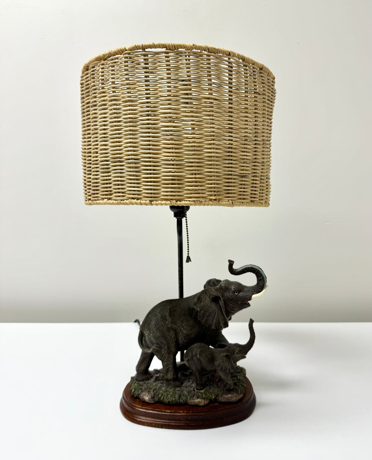 Elephants Lamp