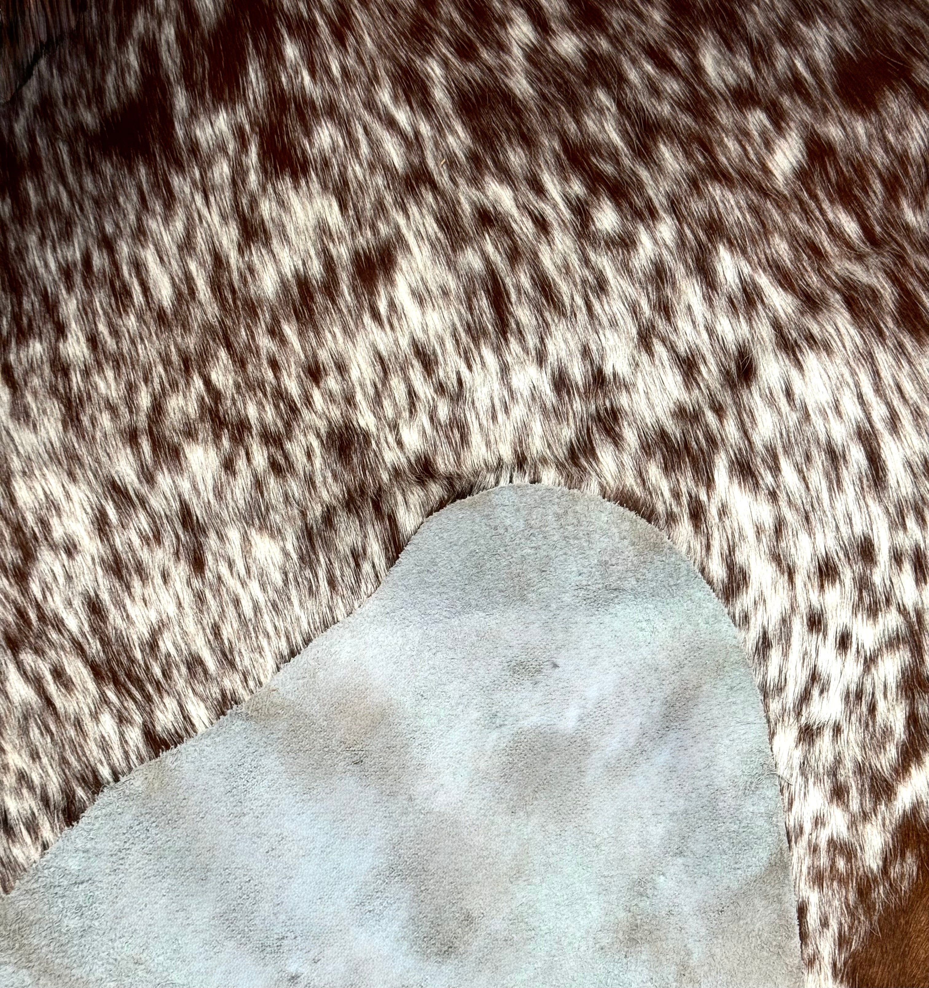 Genuine Cowhide 90" x 67" Rug