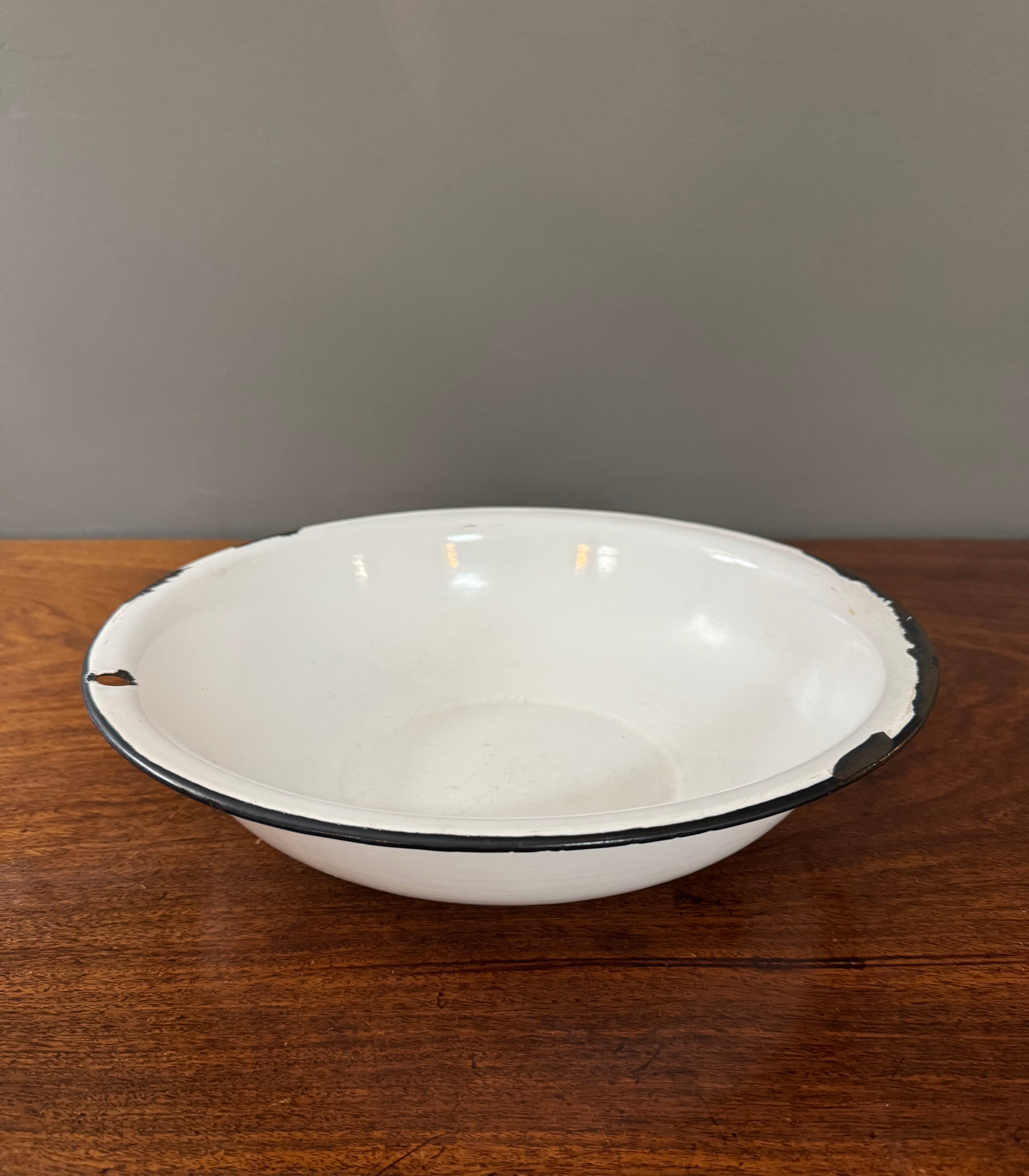 Vintage Enamelware Dish Pan