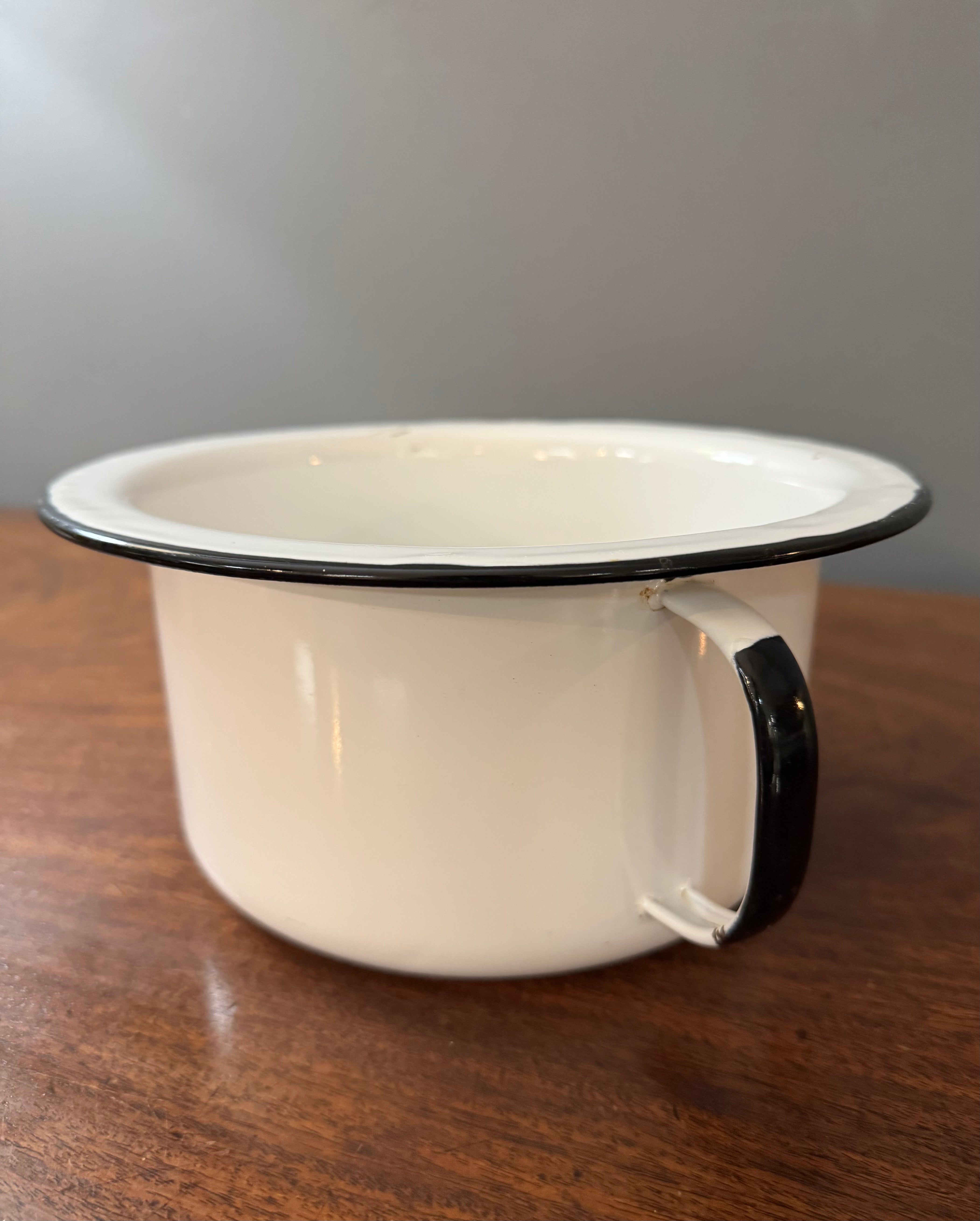 Vintage Enamelware 9-1/2" Chamber Pot