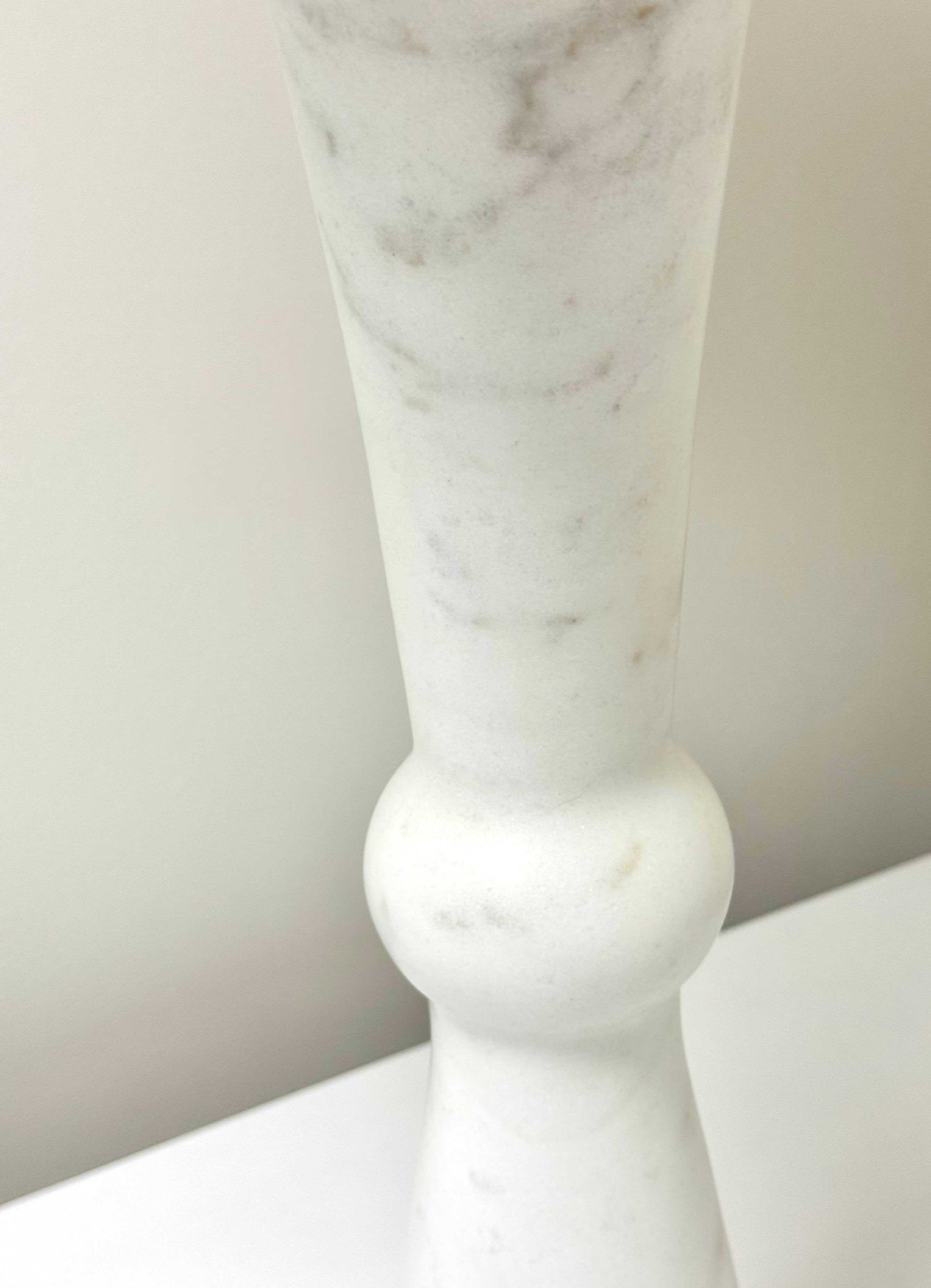 White Marble Bowtie Lamp