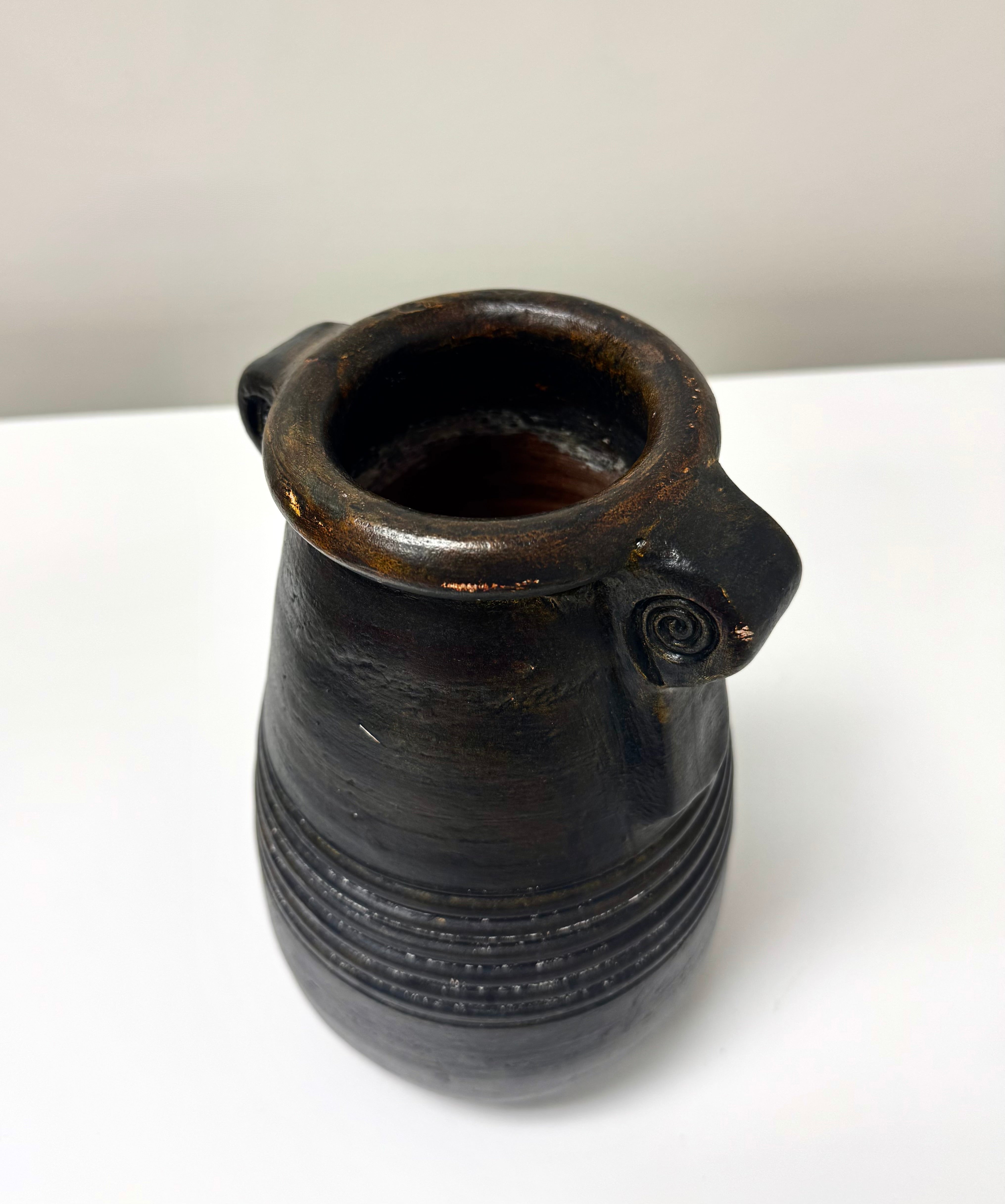 Dark Brown Ribbed Pottery Vase