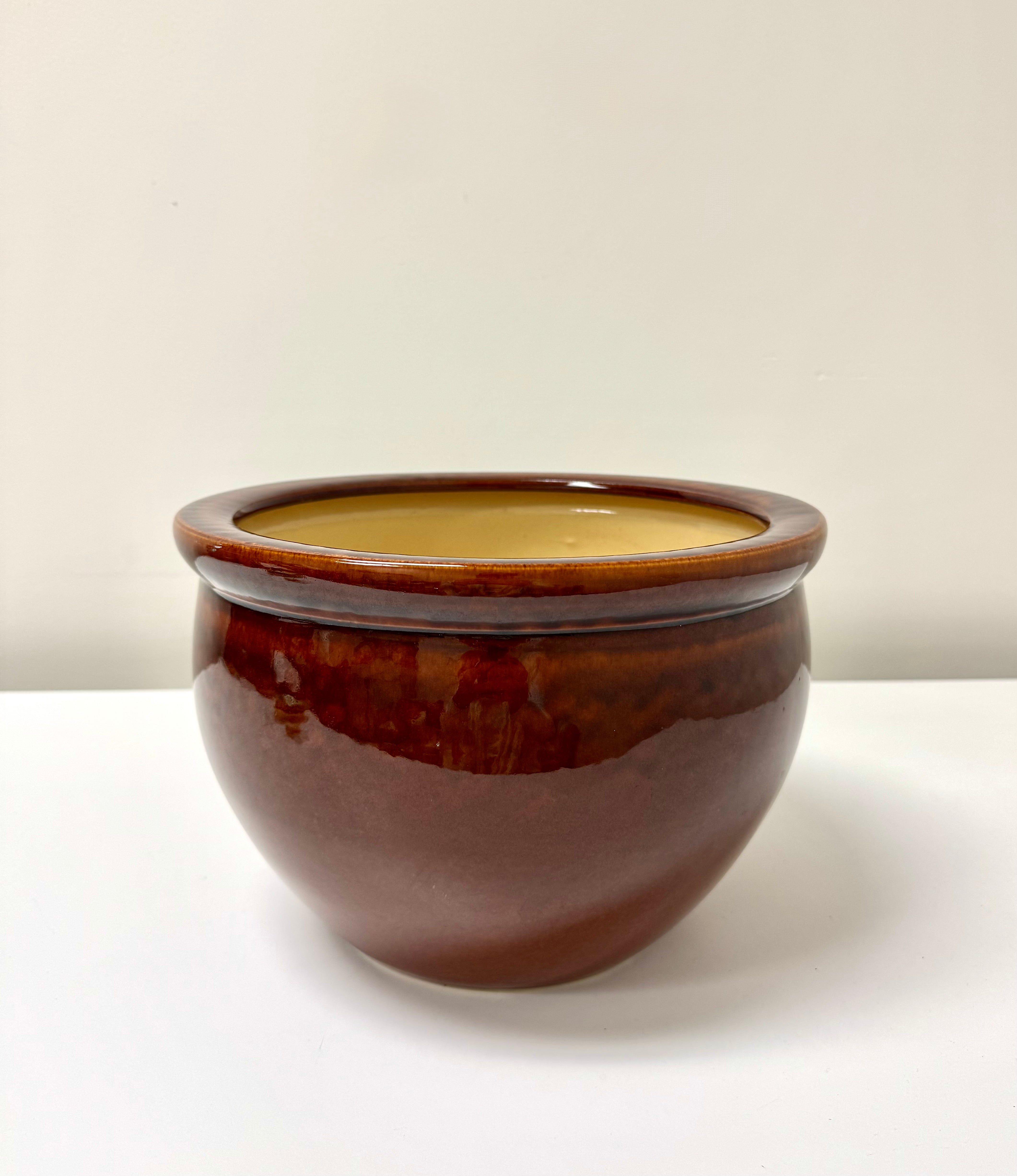 Gloss Brown Planter
