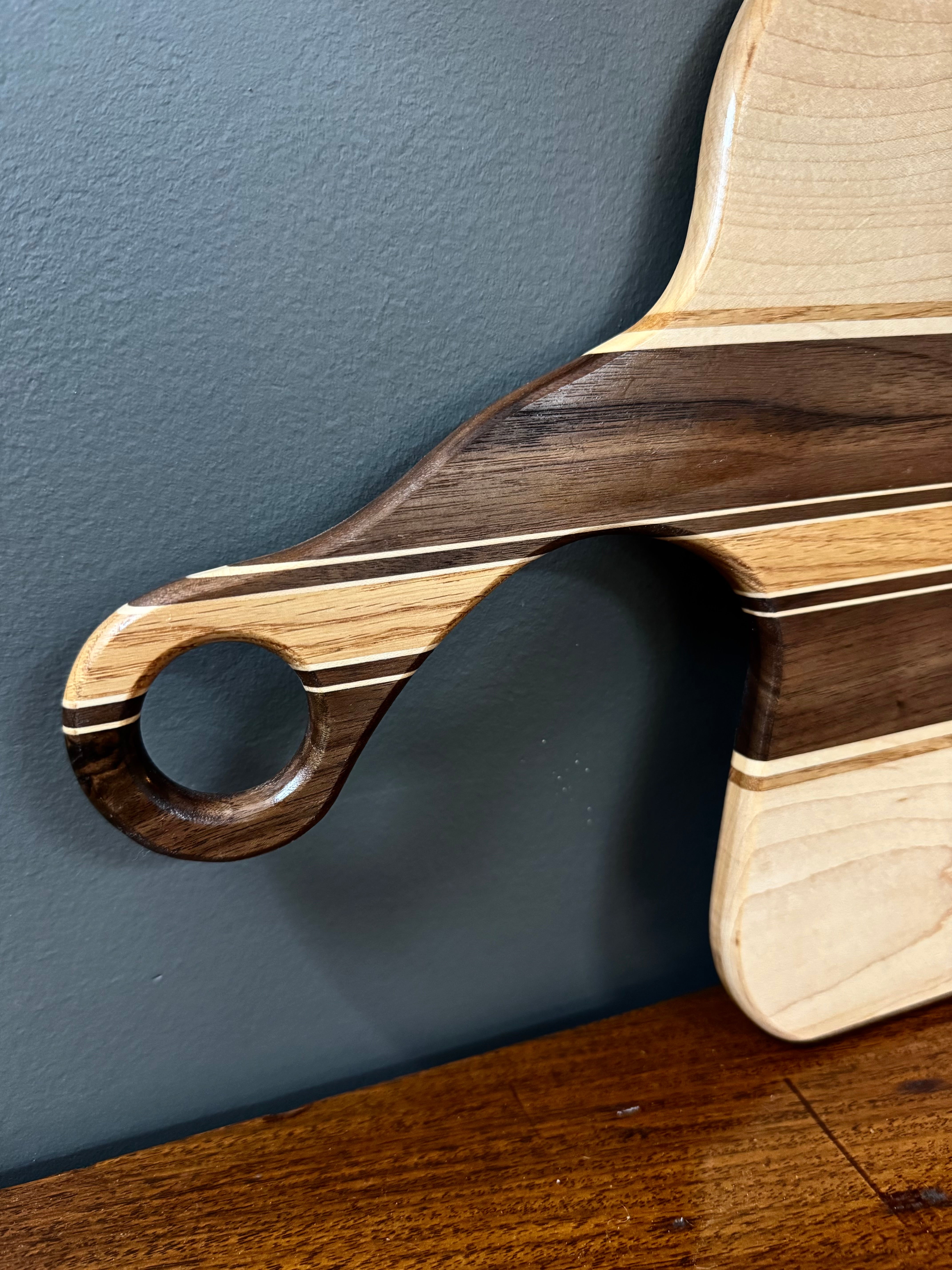 Wooden Paddle Cutting/Serving Board
