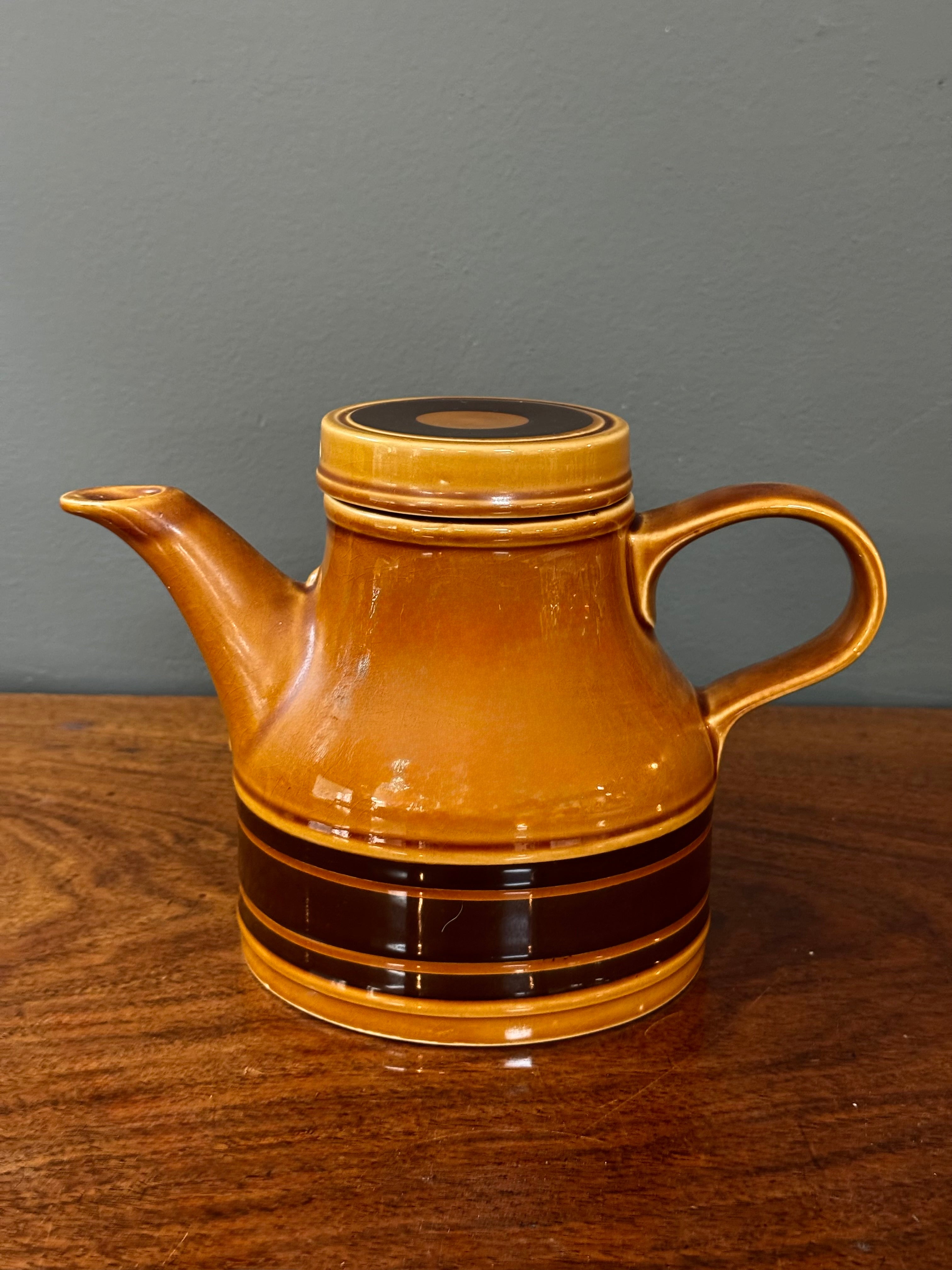 Vintage ROYAL ALMA Teapot