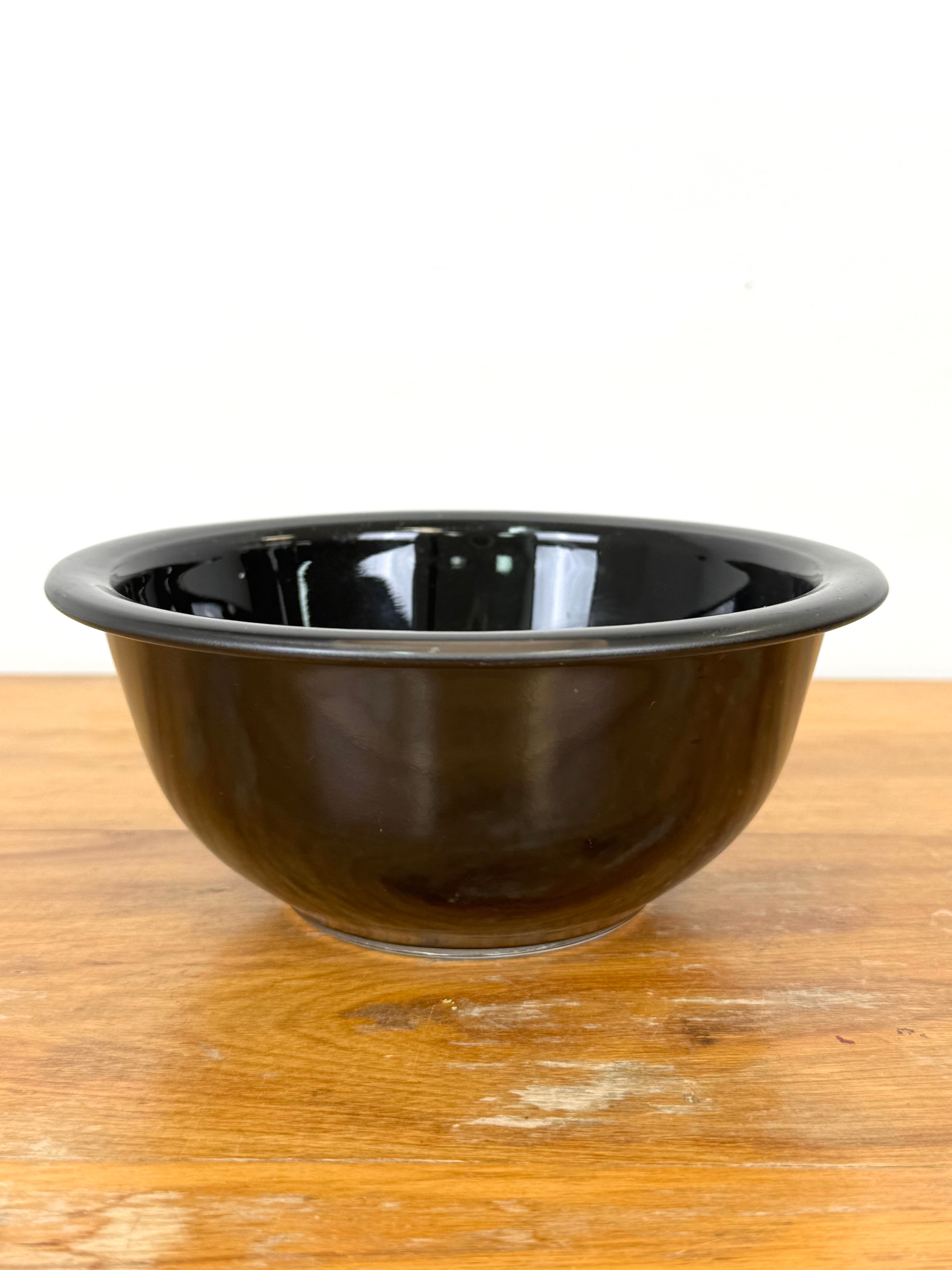 Vintage PYREX Black 7" Mixing Bowl