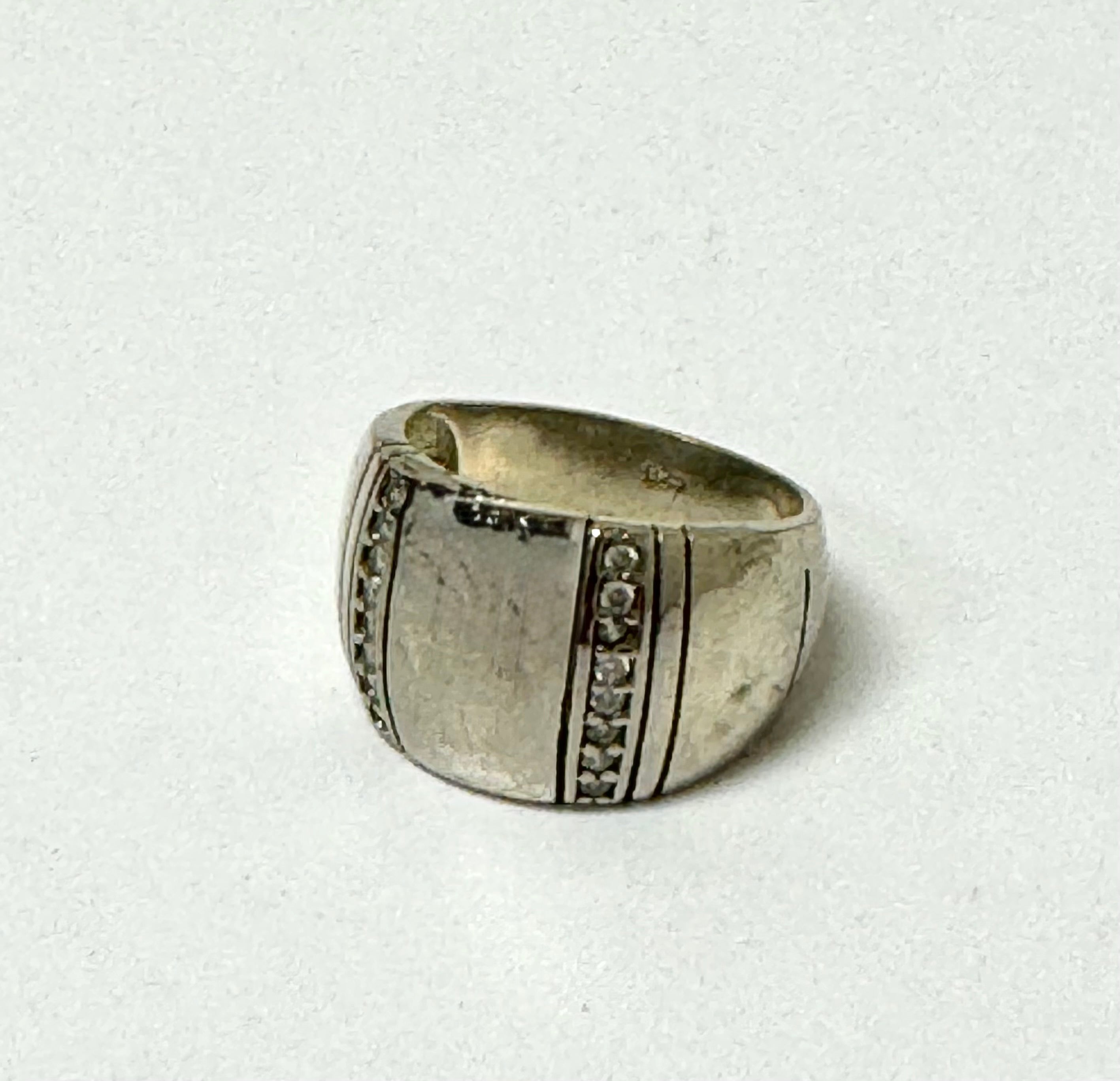 Sterling Band Ring (Size 8)