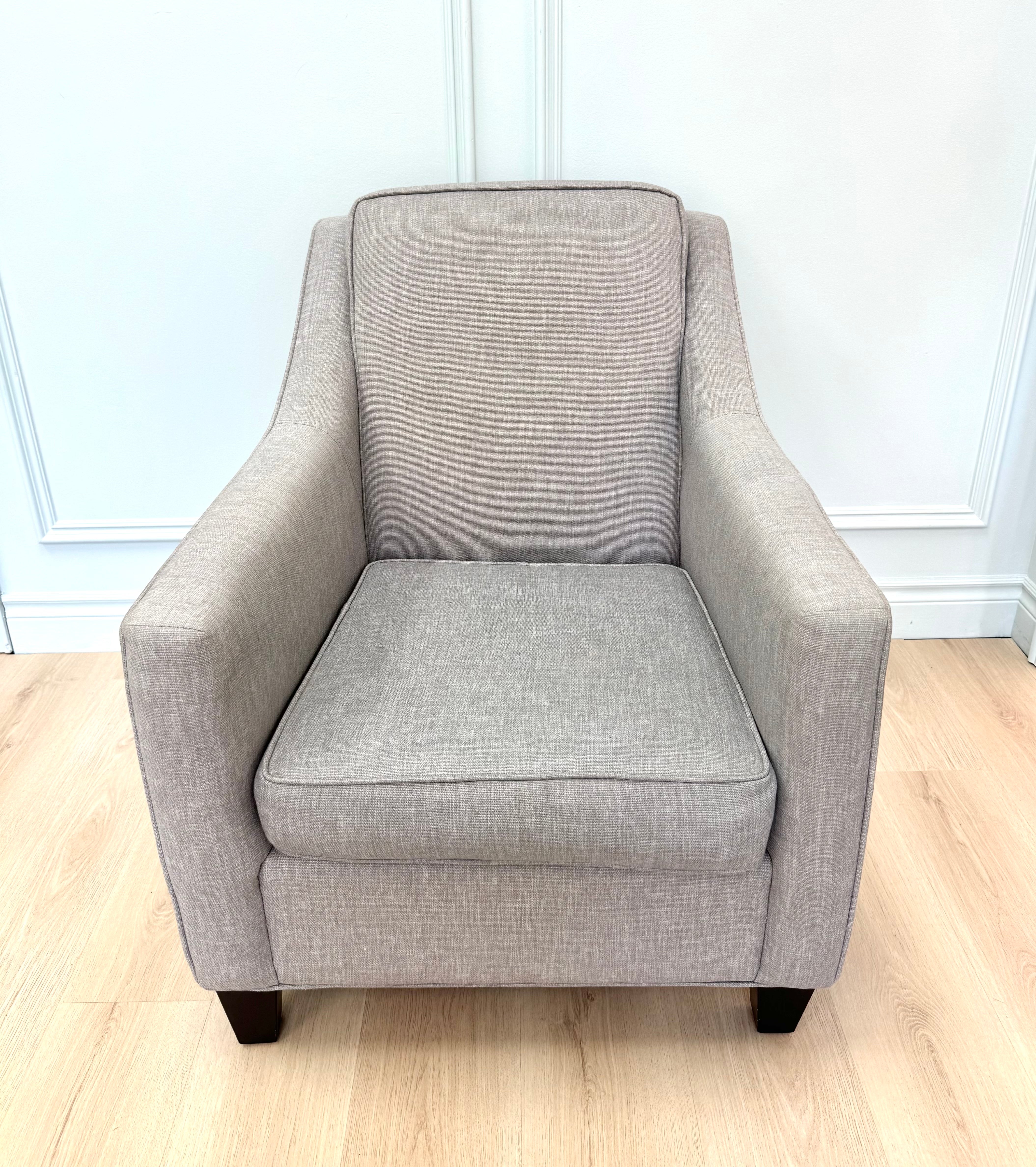 Gray Slope-arm Chair
