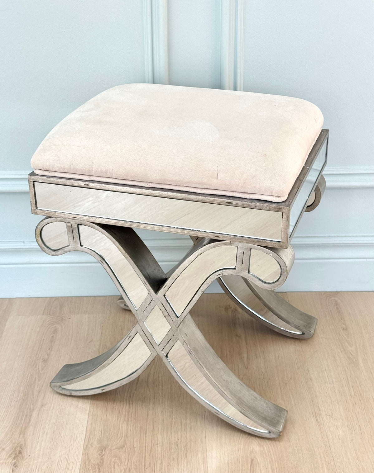 Mirrored X-leg Small Bench