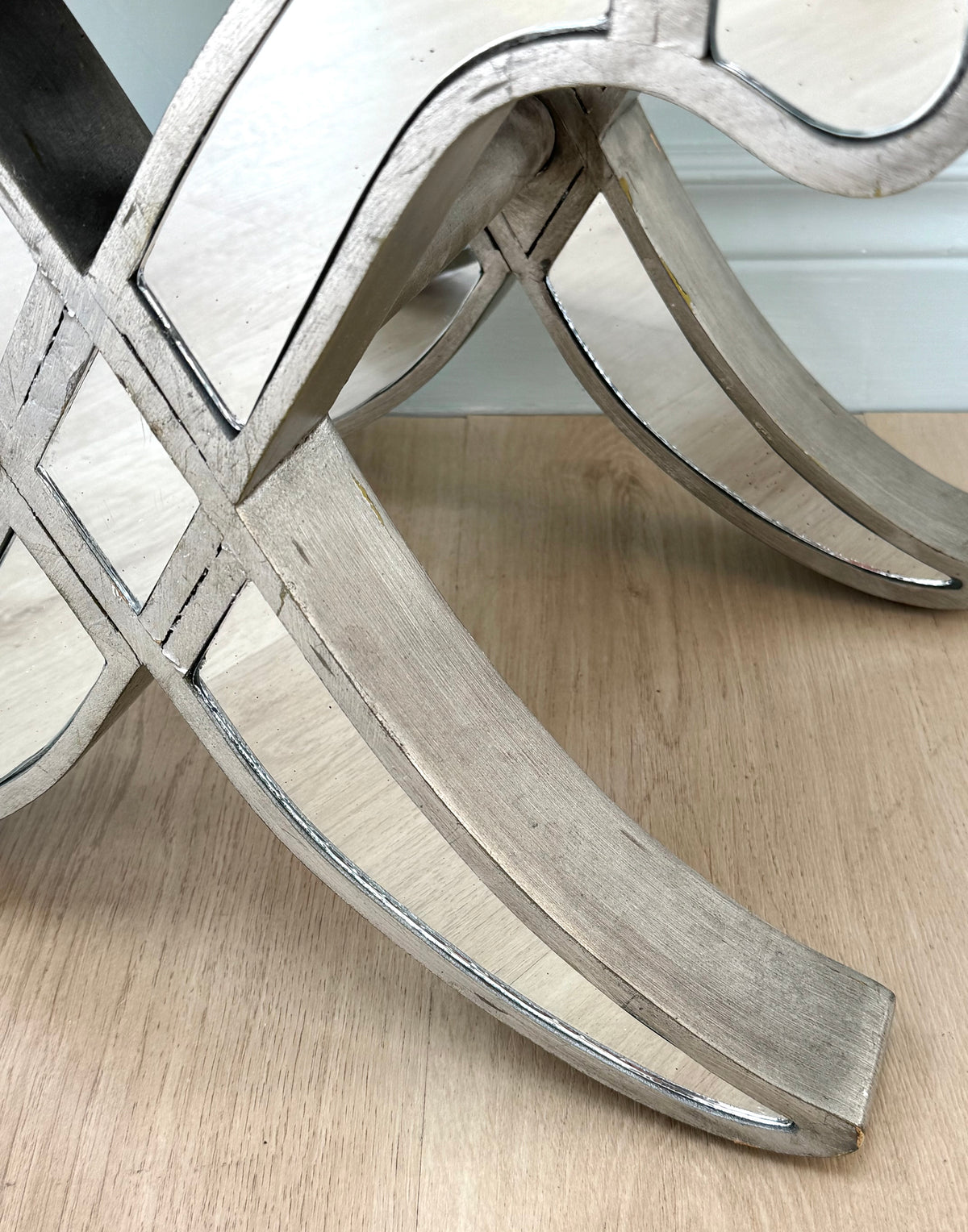 Mirrored X-leg Small Bench