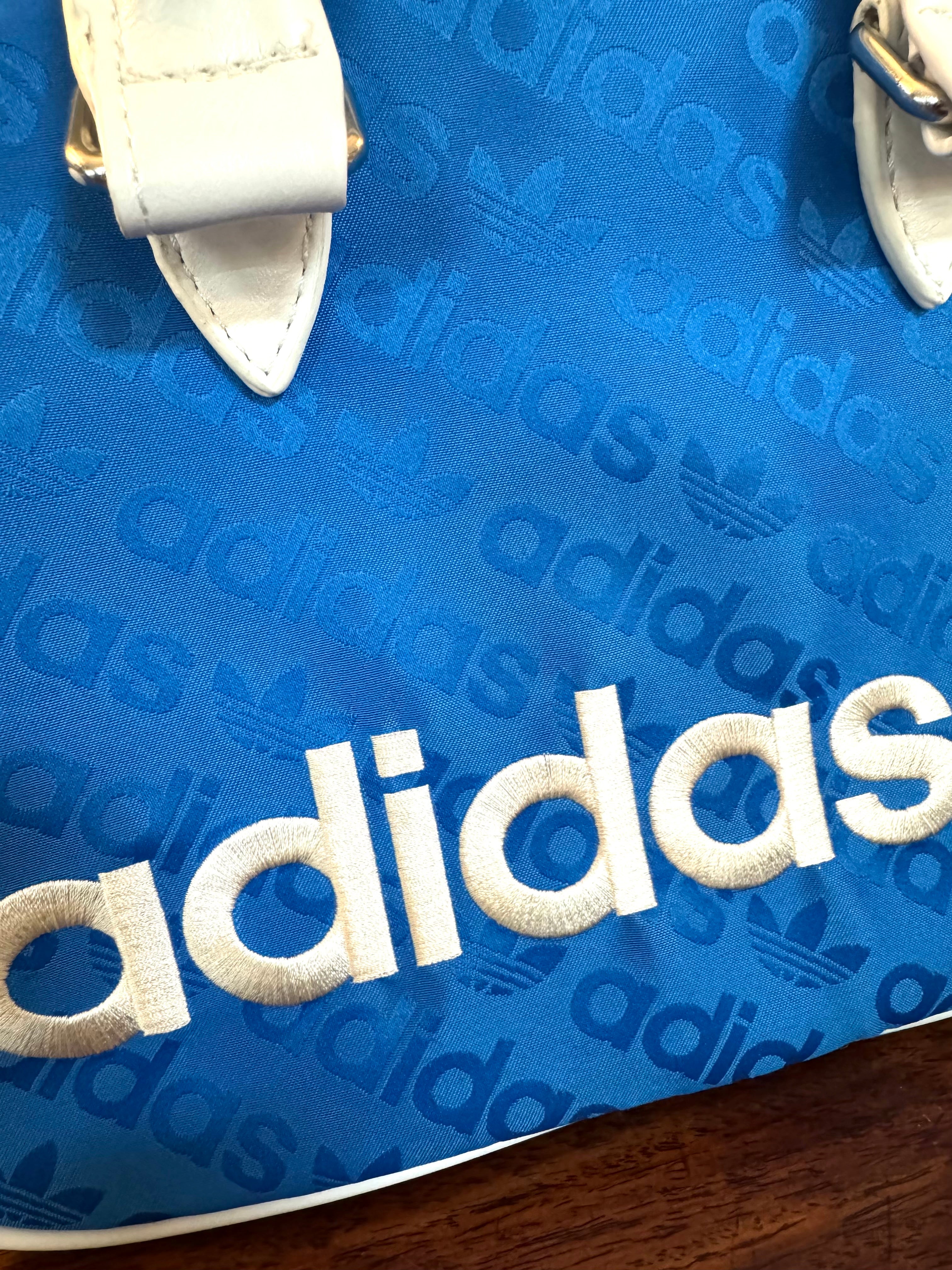 NEW! ADIDAS ORIGINALS Bluebird/Chalk White Bag