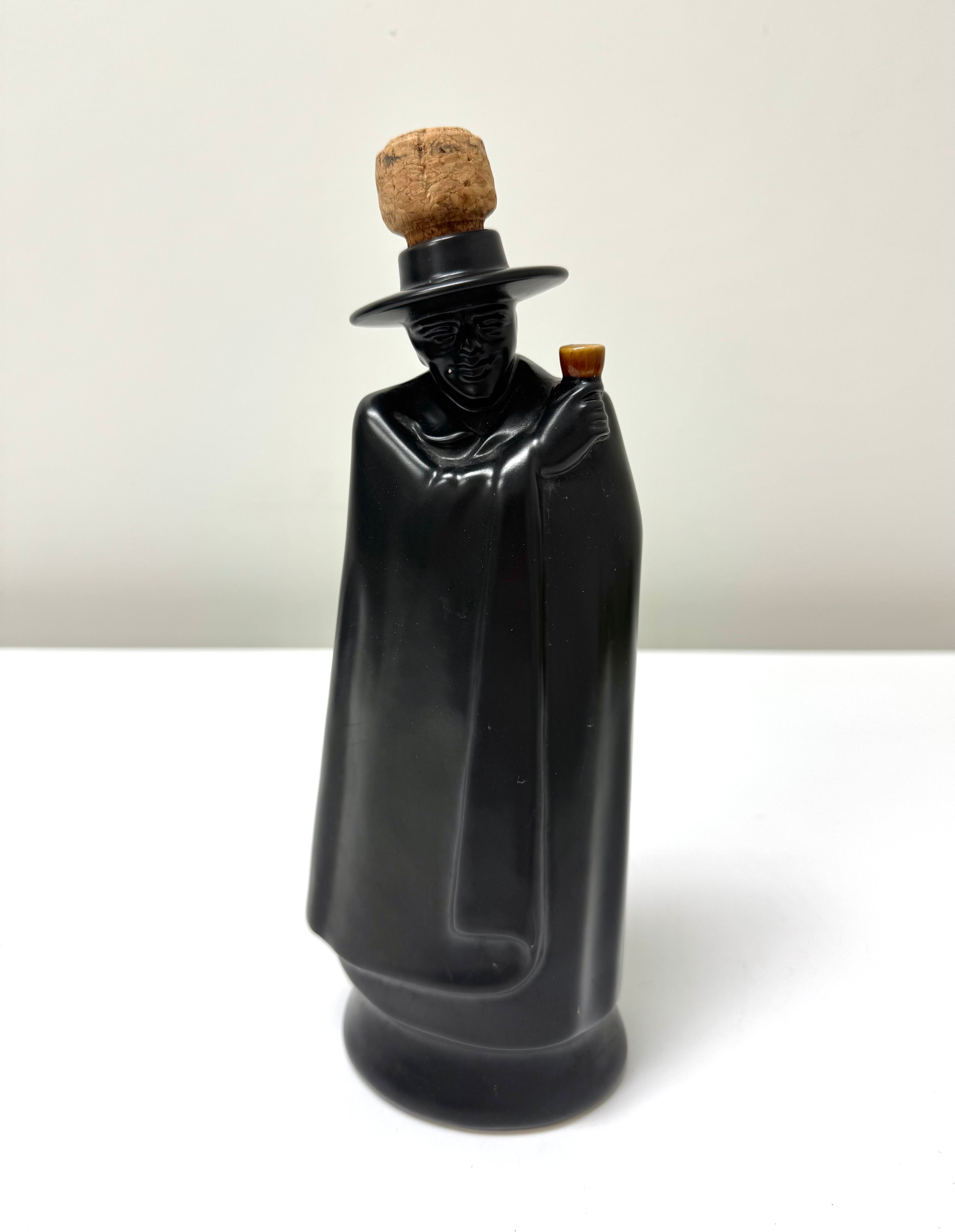 Vintage 1969 WEDGWOOD 'Sandeman The Don' Decanter