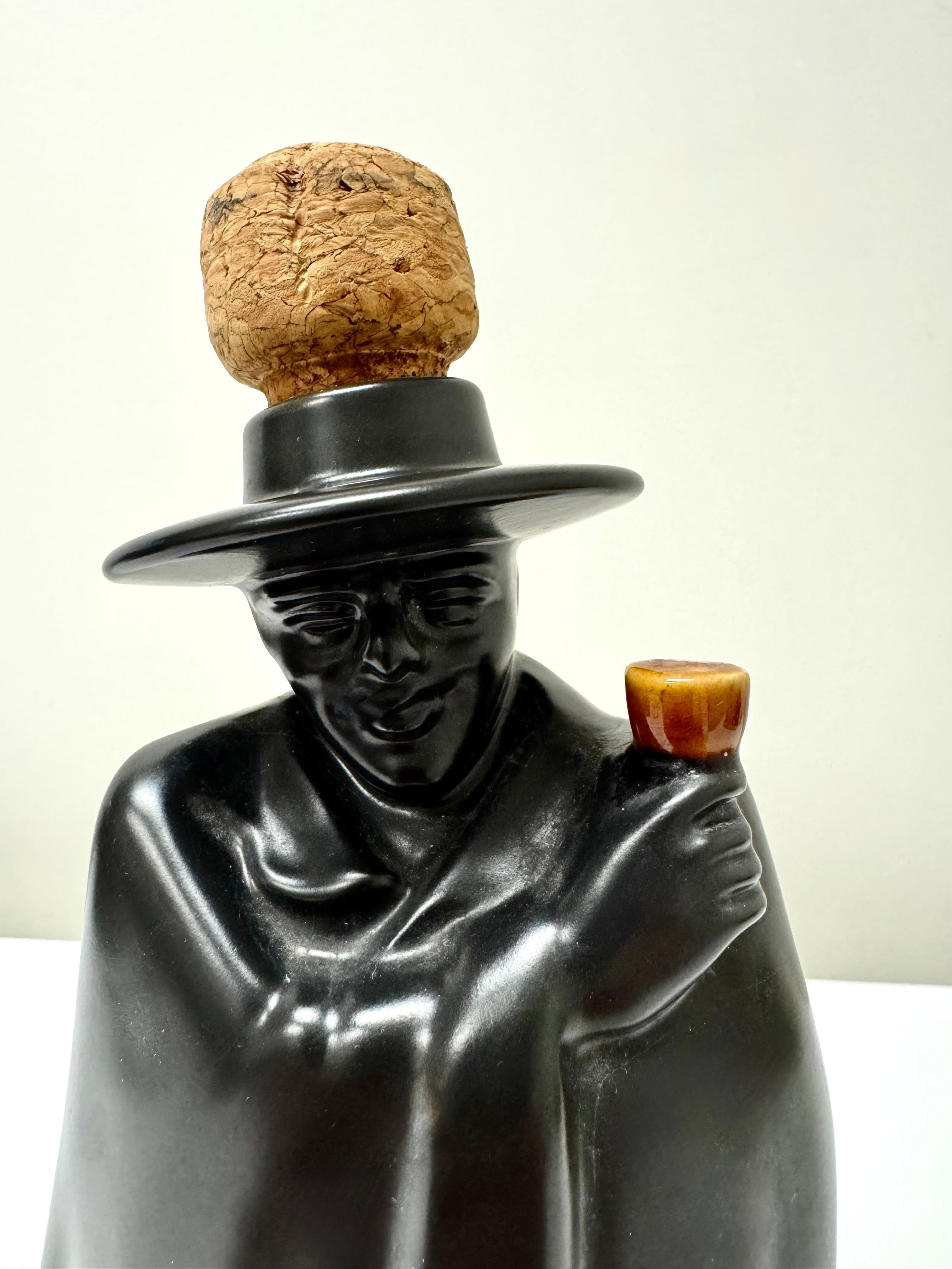 Vintage 1969 WEDGWOOD 'Sandeman The Don' Decanter