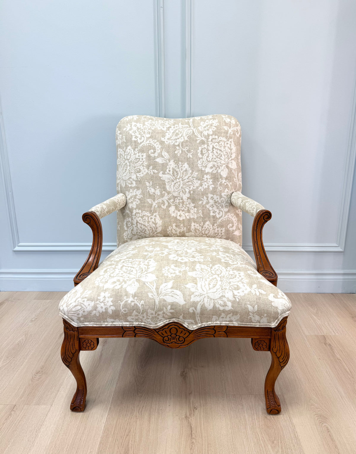 KORSON French Provincial Natural Beige & Cream Damask Chair