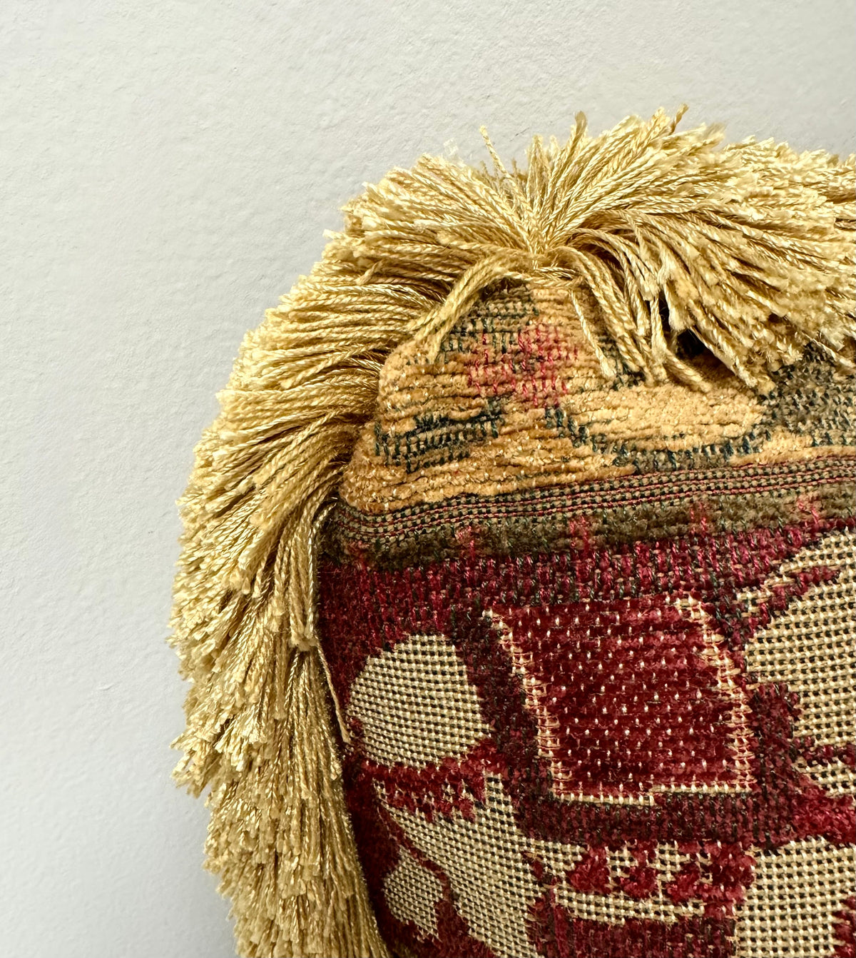 Tapestry 18" Pillow