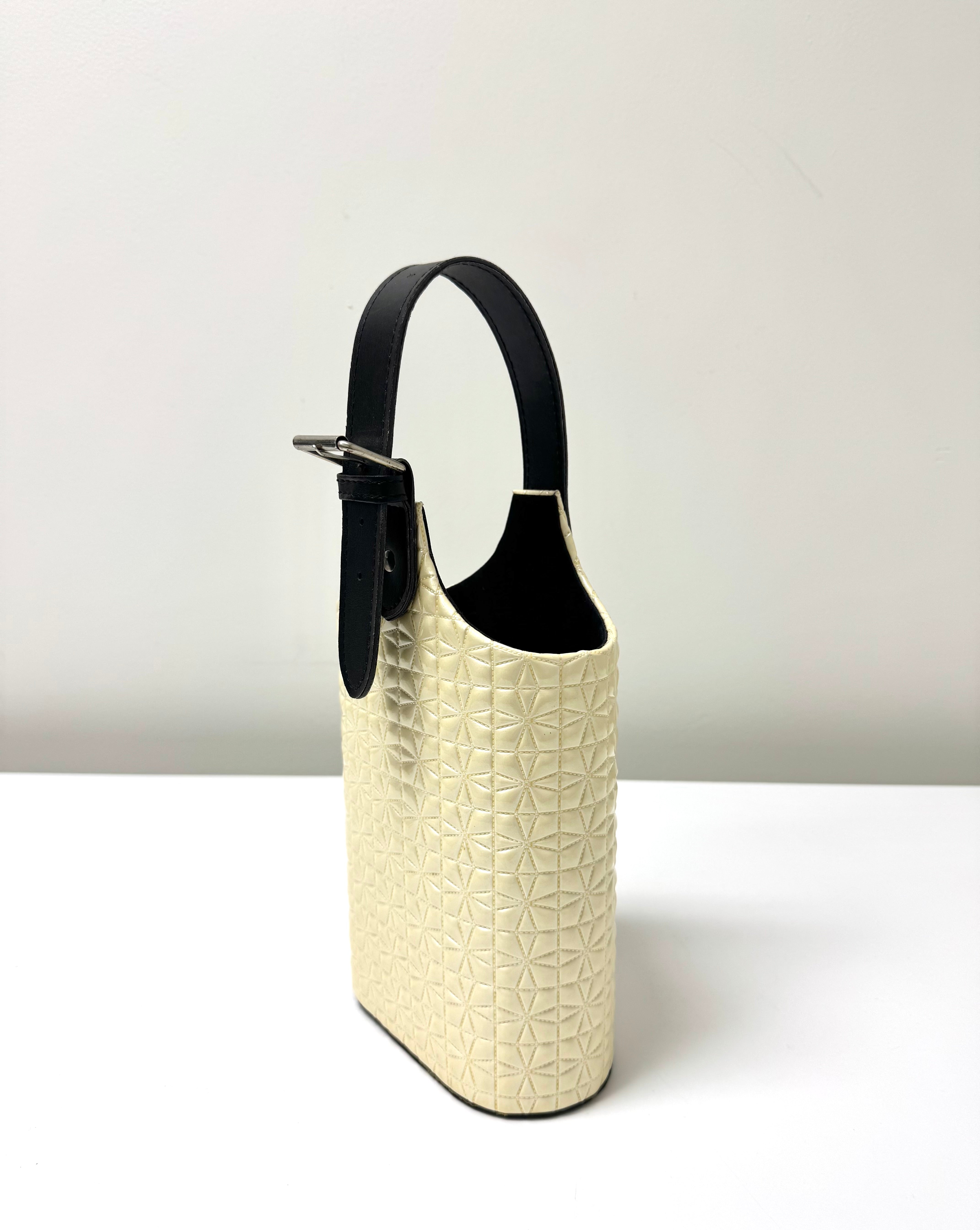Pale Yellow Bottle Carrier