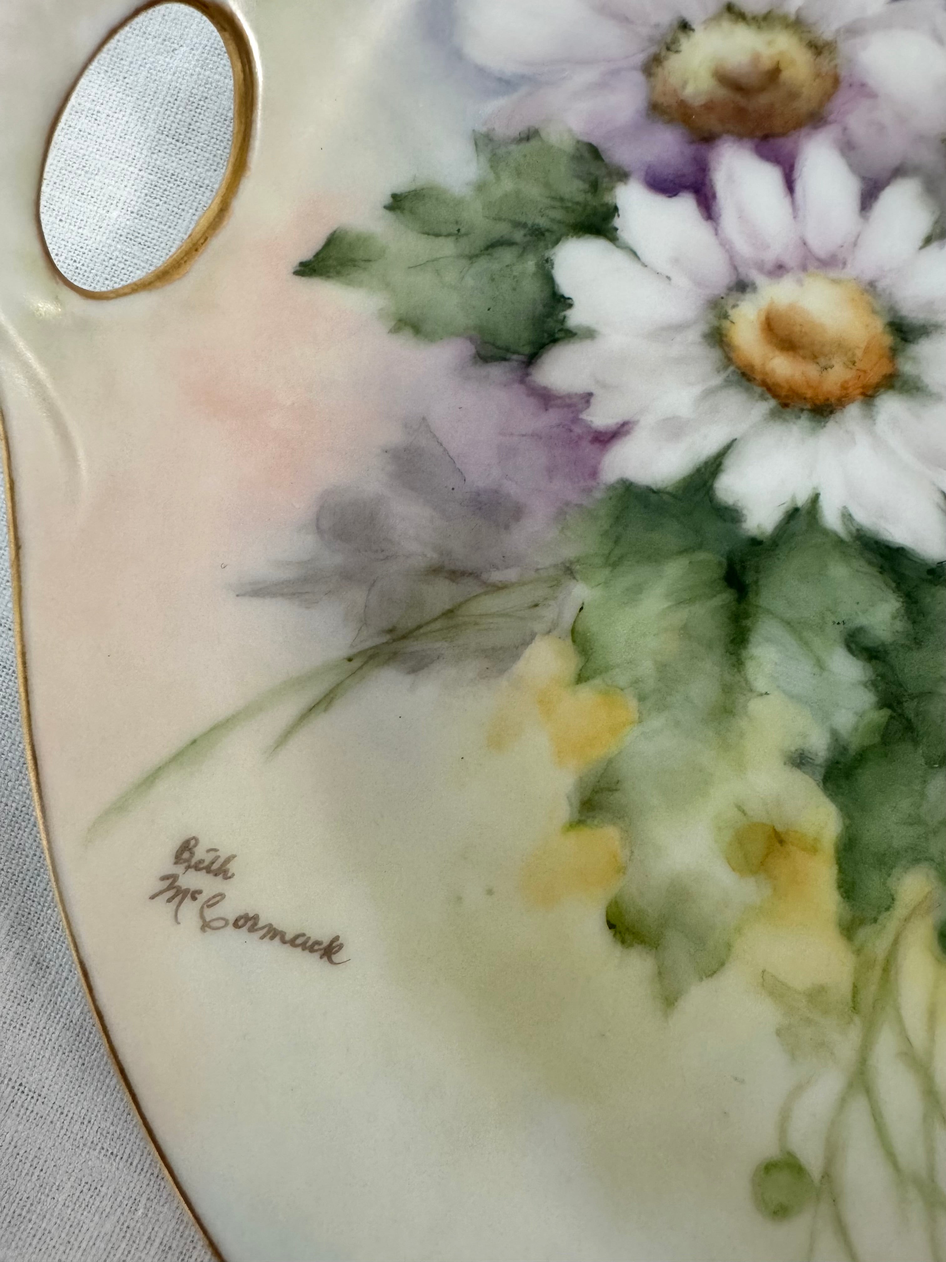 Vintage Hand-painted Daisies Plate