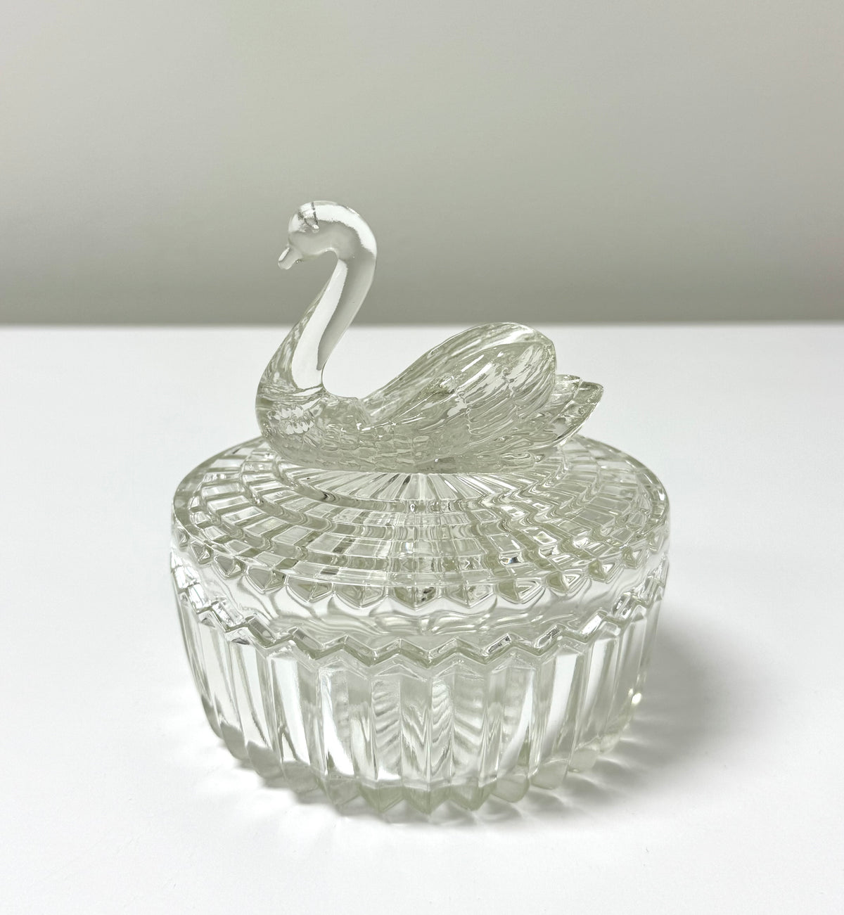 Vintage Swan Pressed Glass Powder Box