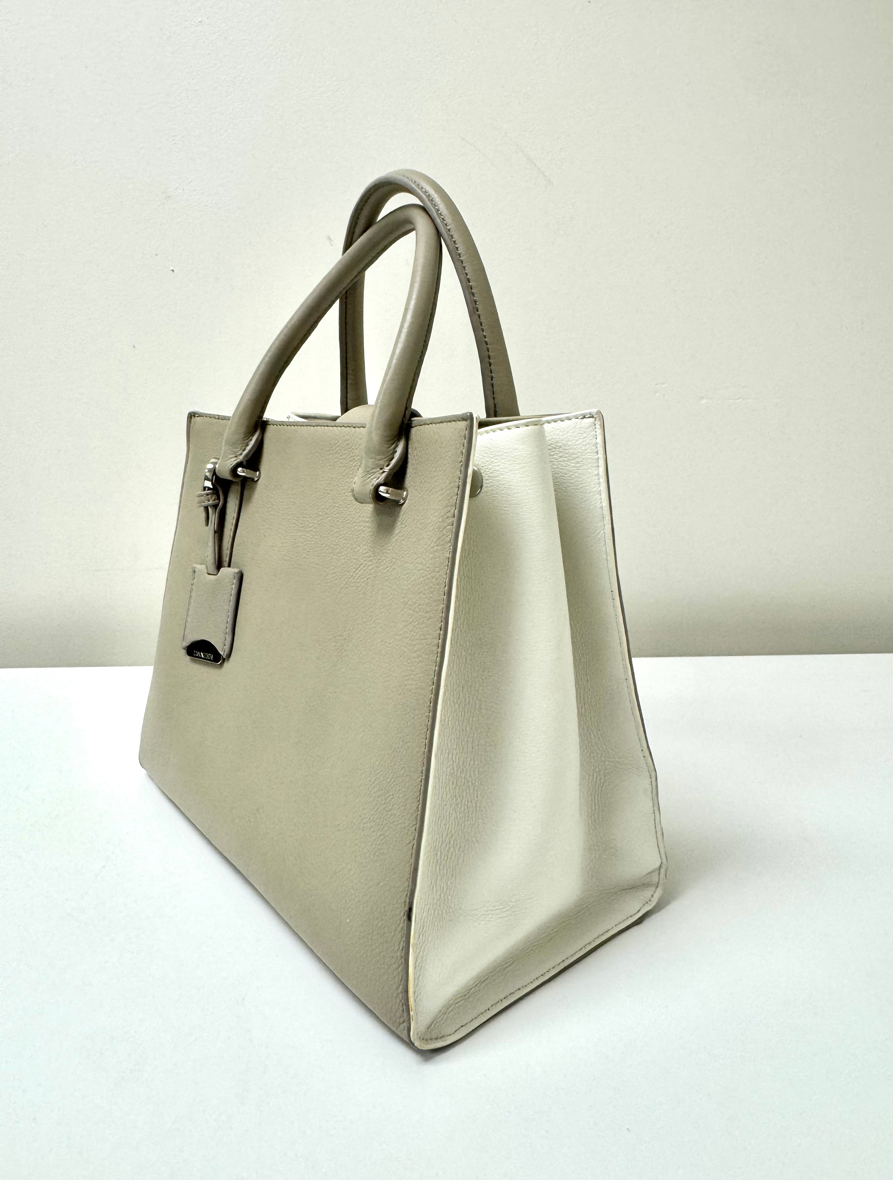 DANIER Light Taupe Leather Handbag