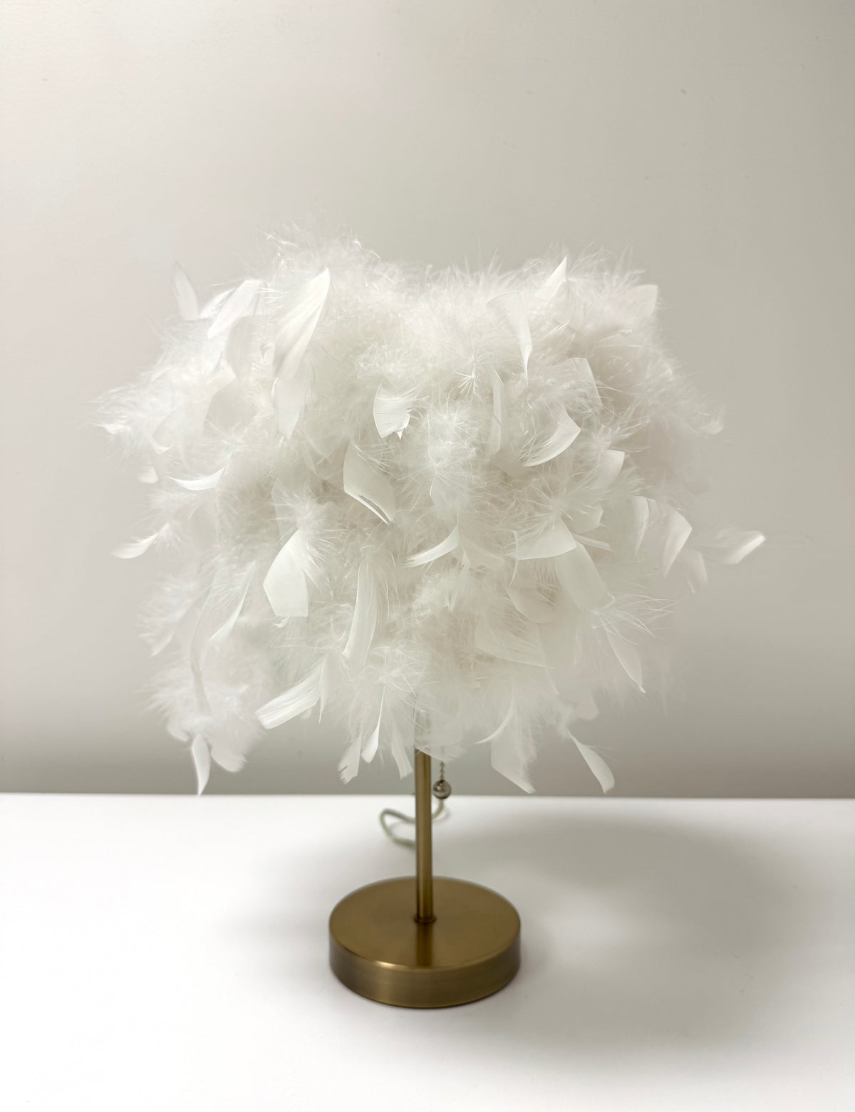 White Feather Lamp