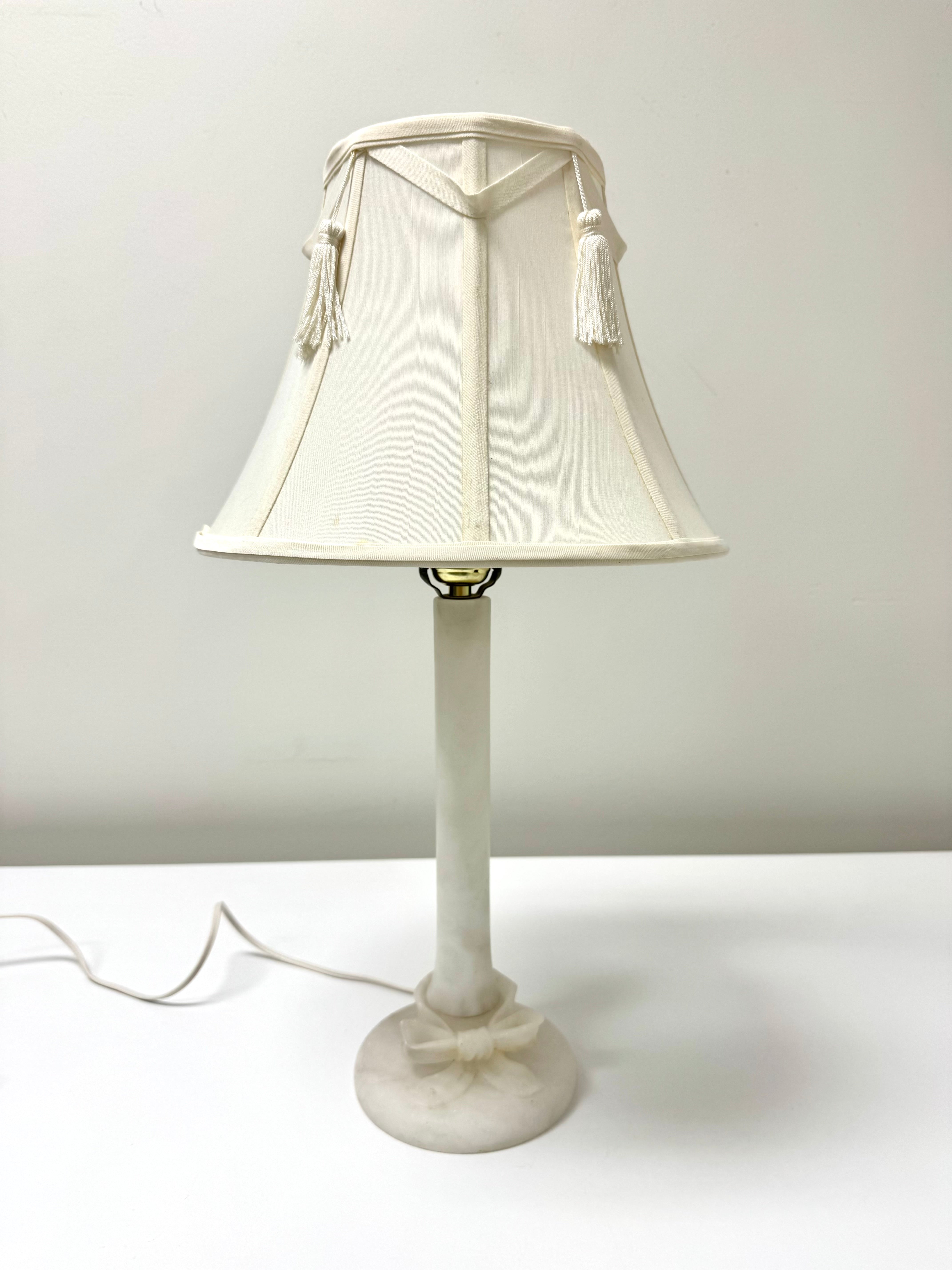 White Alabaster Bow Lamp