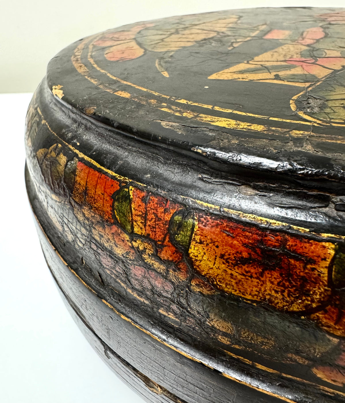 Vintage Chinese Export Lacquerware Box