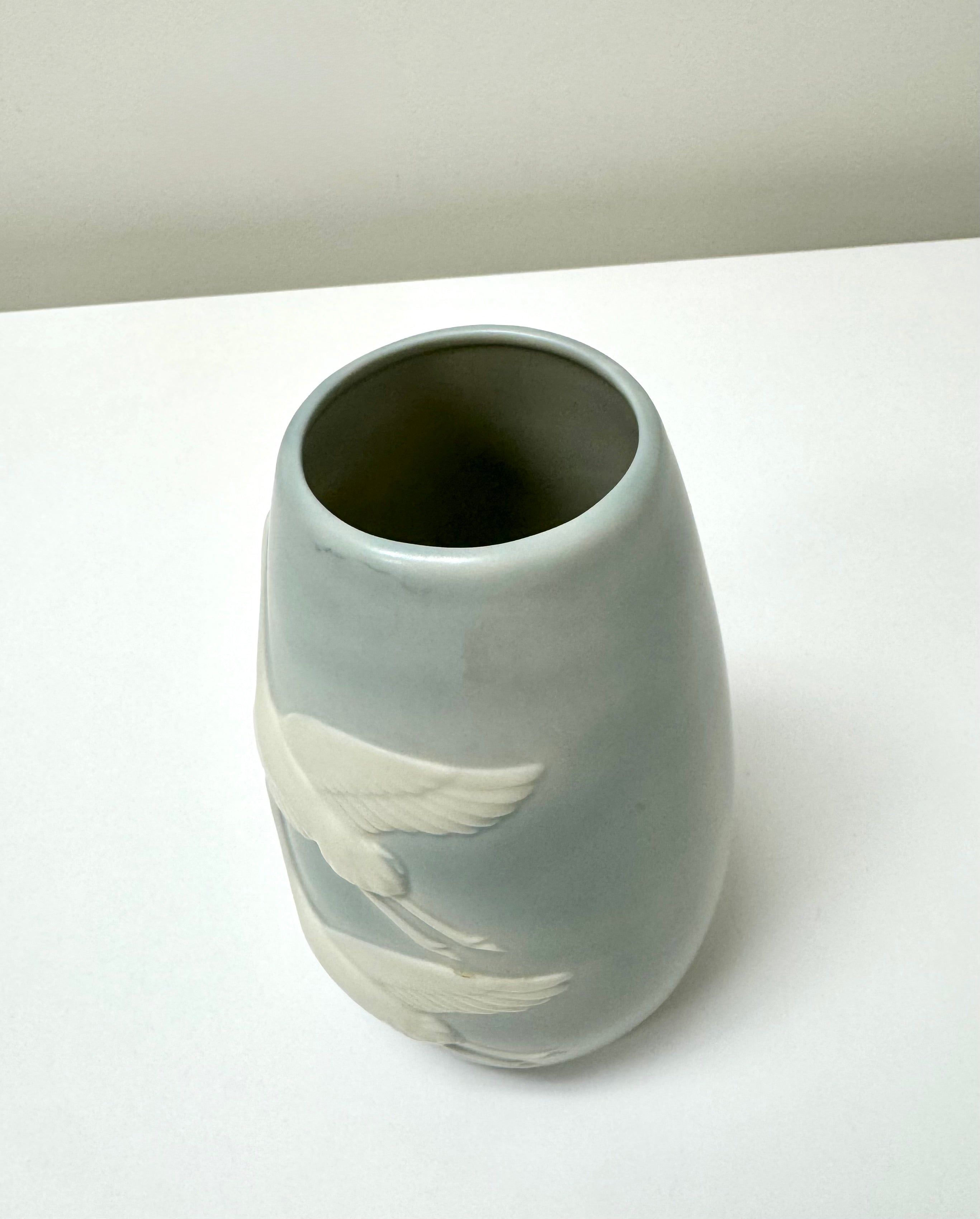 Vintage FITZ & FLOYD Light Blue Crane Vase