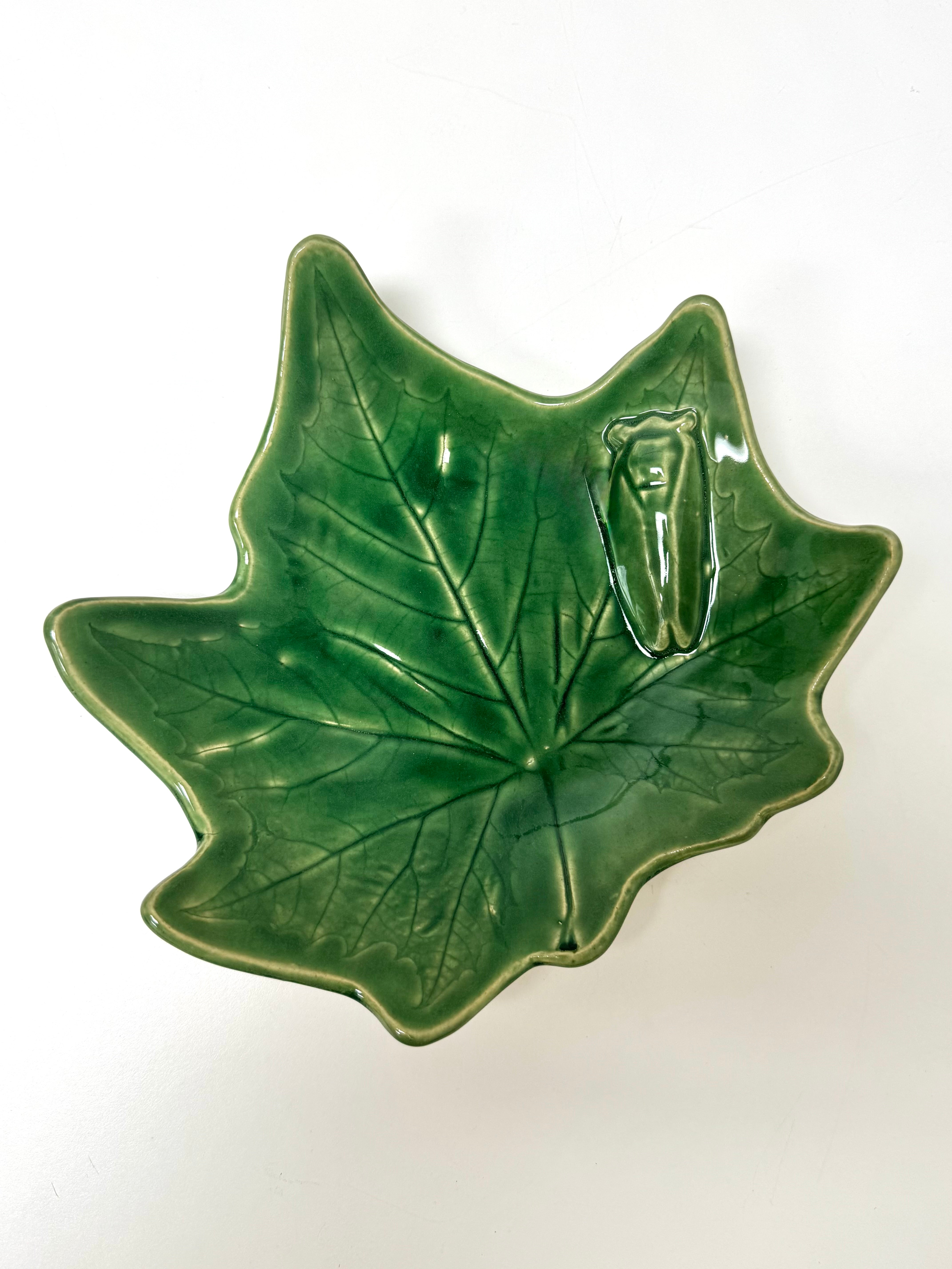 Green Leaf & Bug Dish
