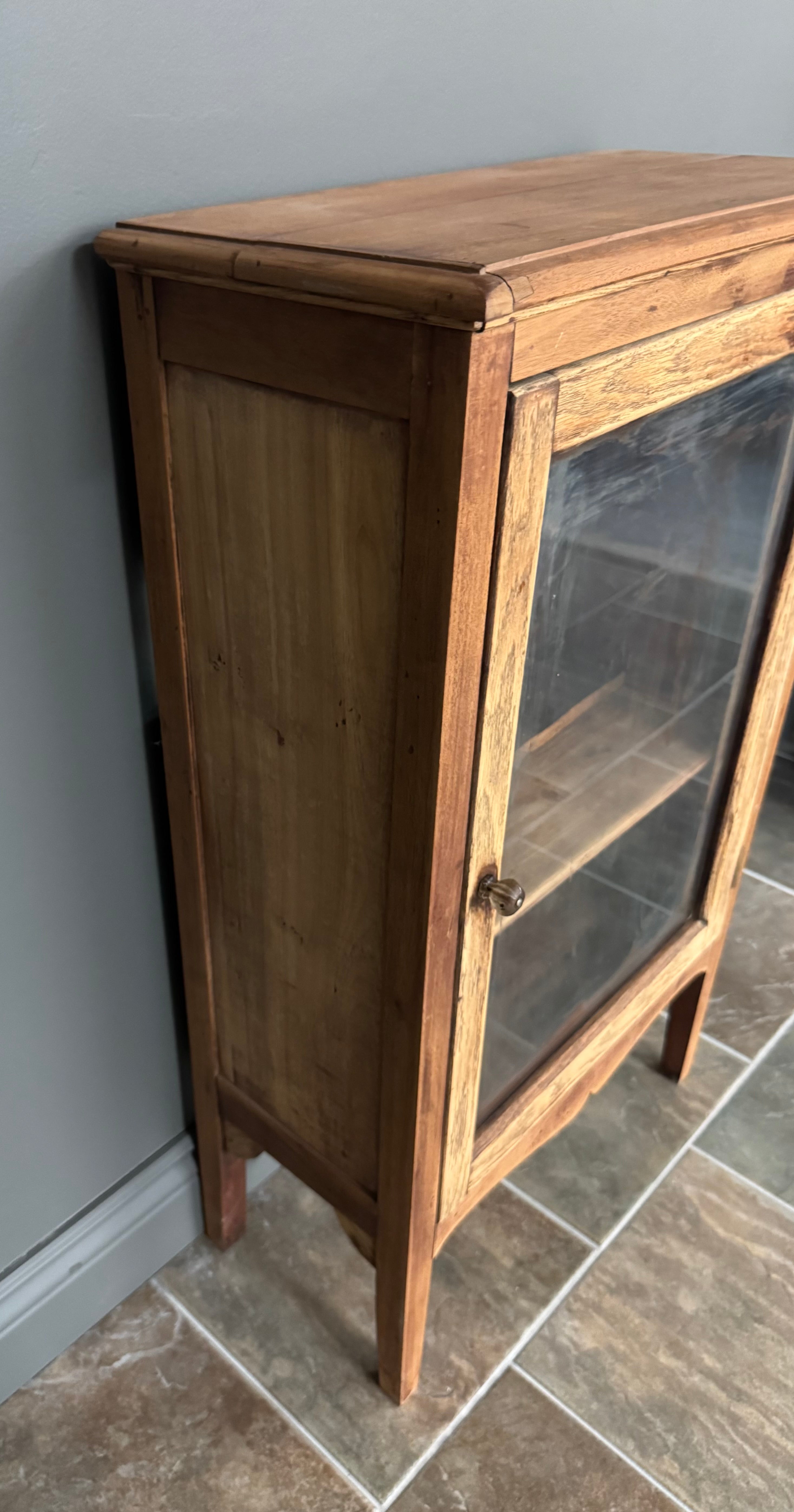Raw Wood Glass-door Cabinet