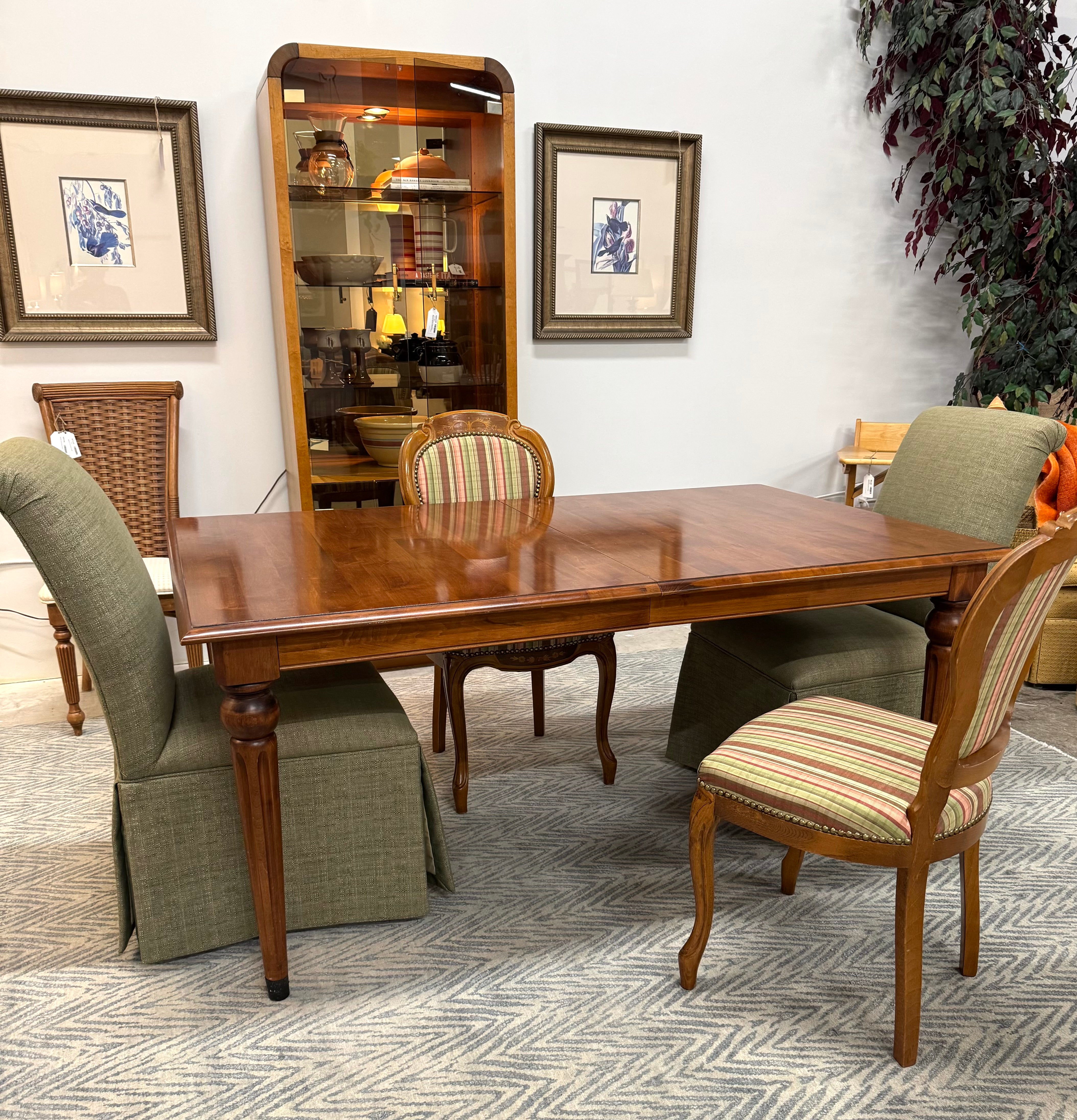 ETHAN ALLEN Maple Dining Table