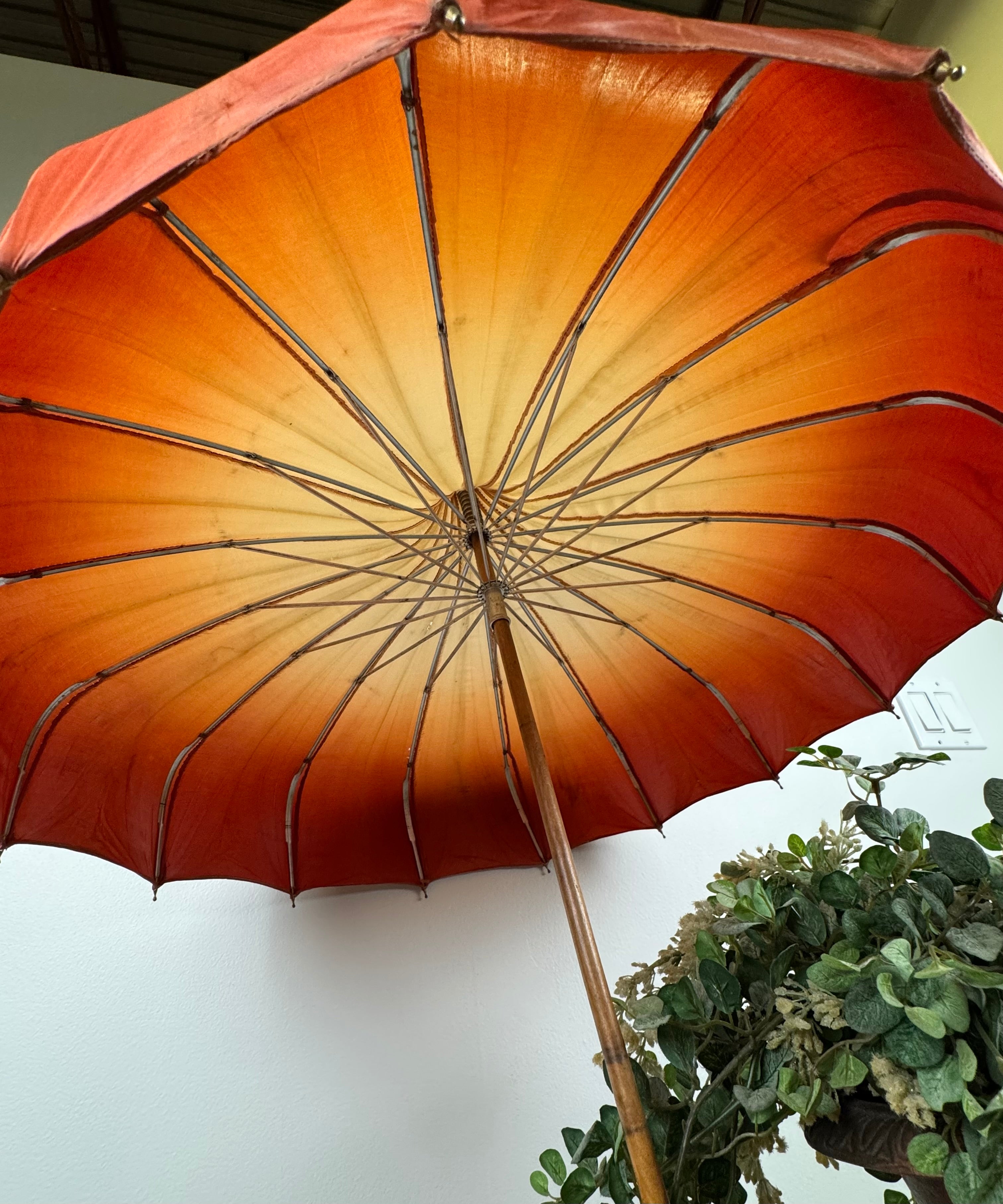 Vintage Ombre Parasol