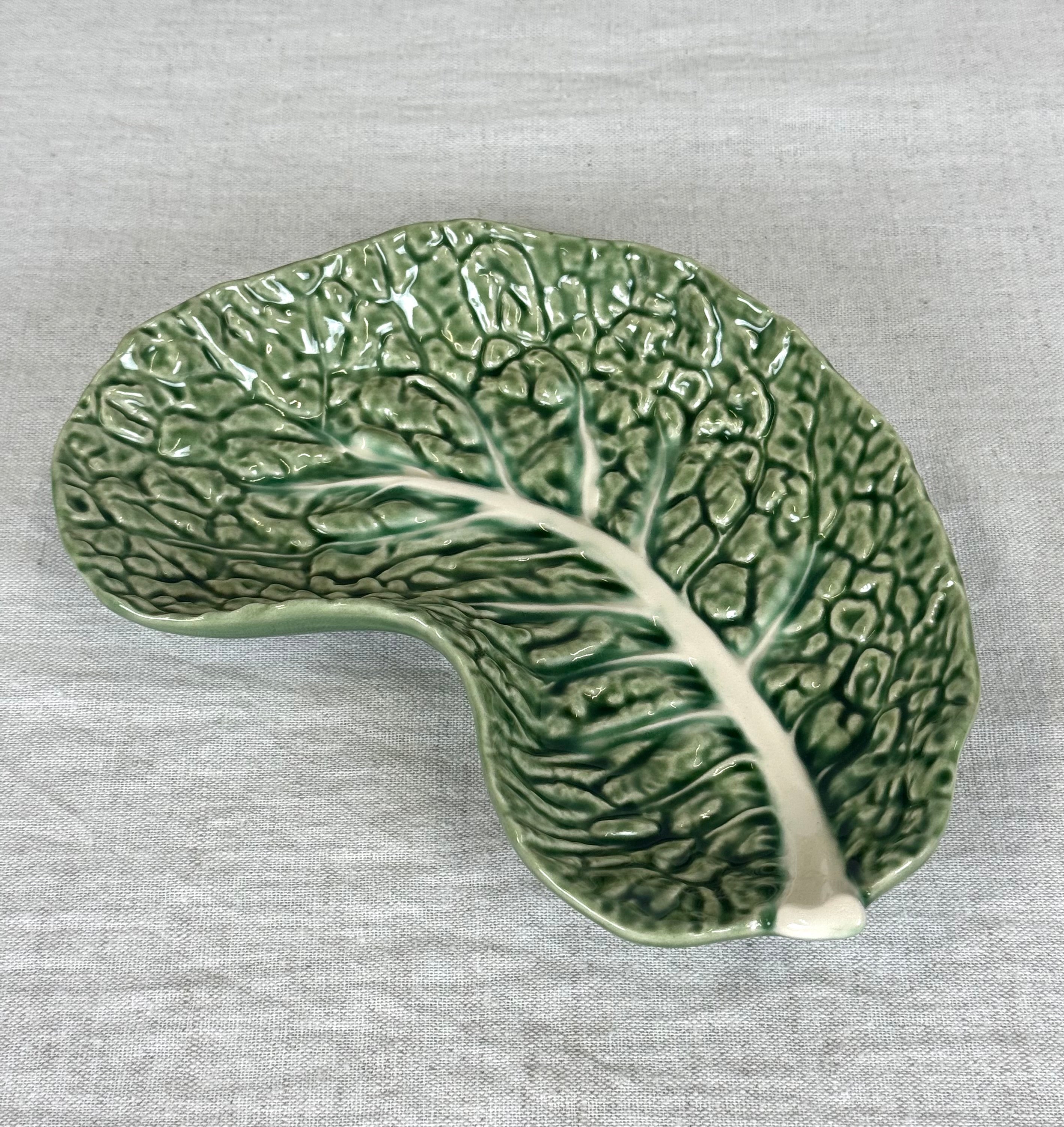 BORDALLO PINHEIRO Green Cabbage Leaf Plate
