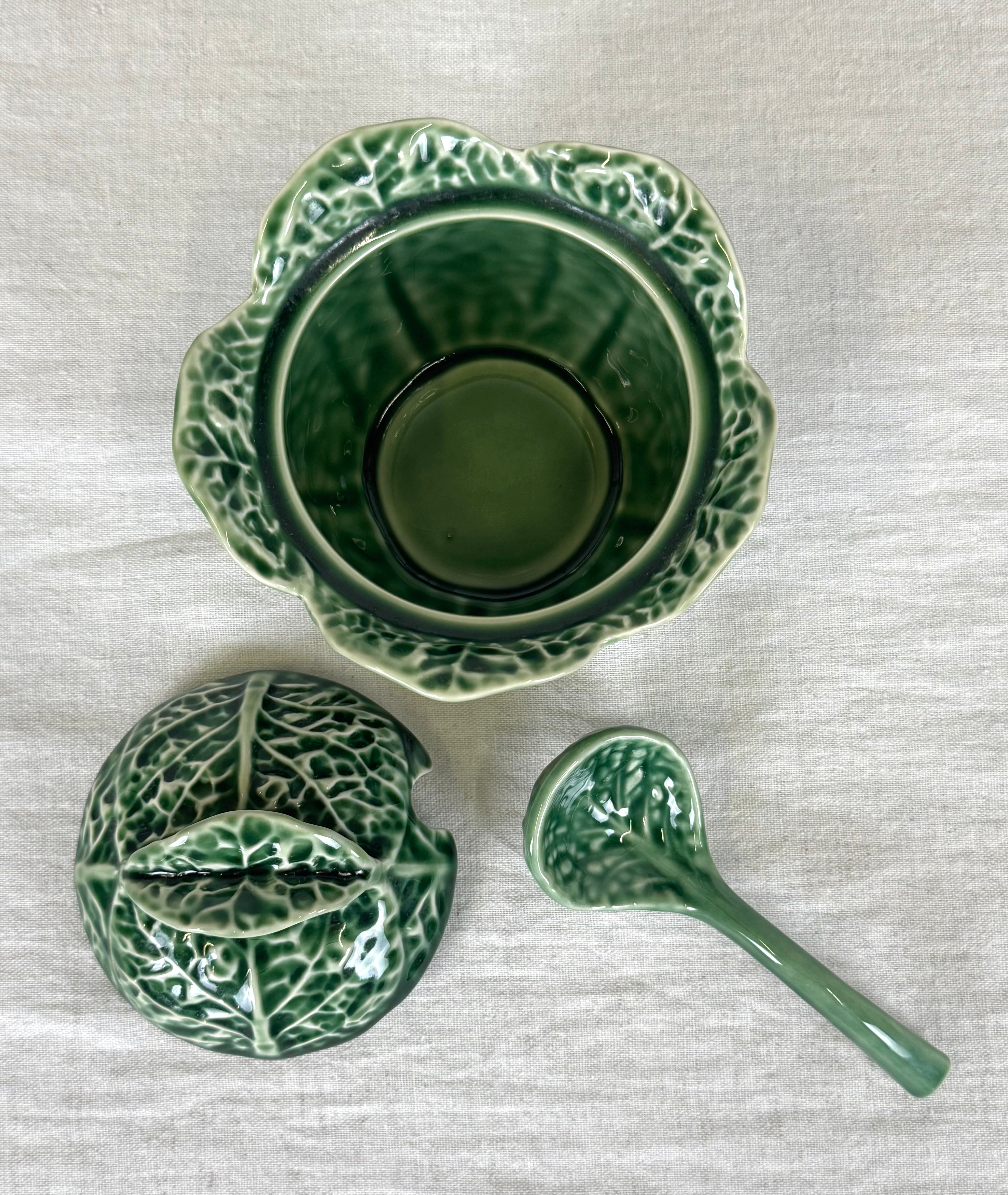 BORDALLO PINHEIRO Green Cabbage Leaf Condiment Jar