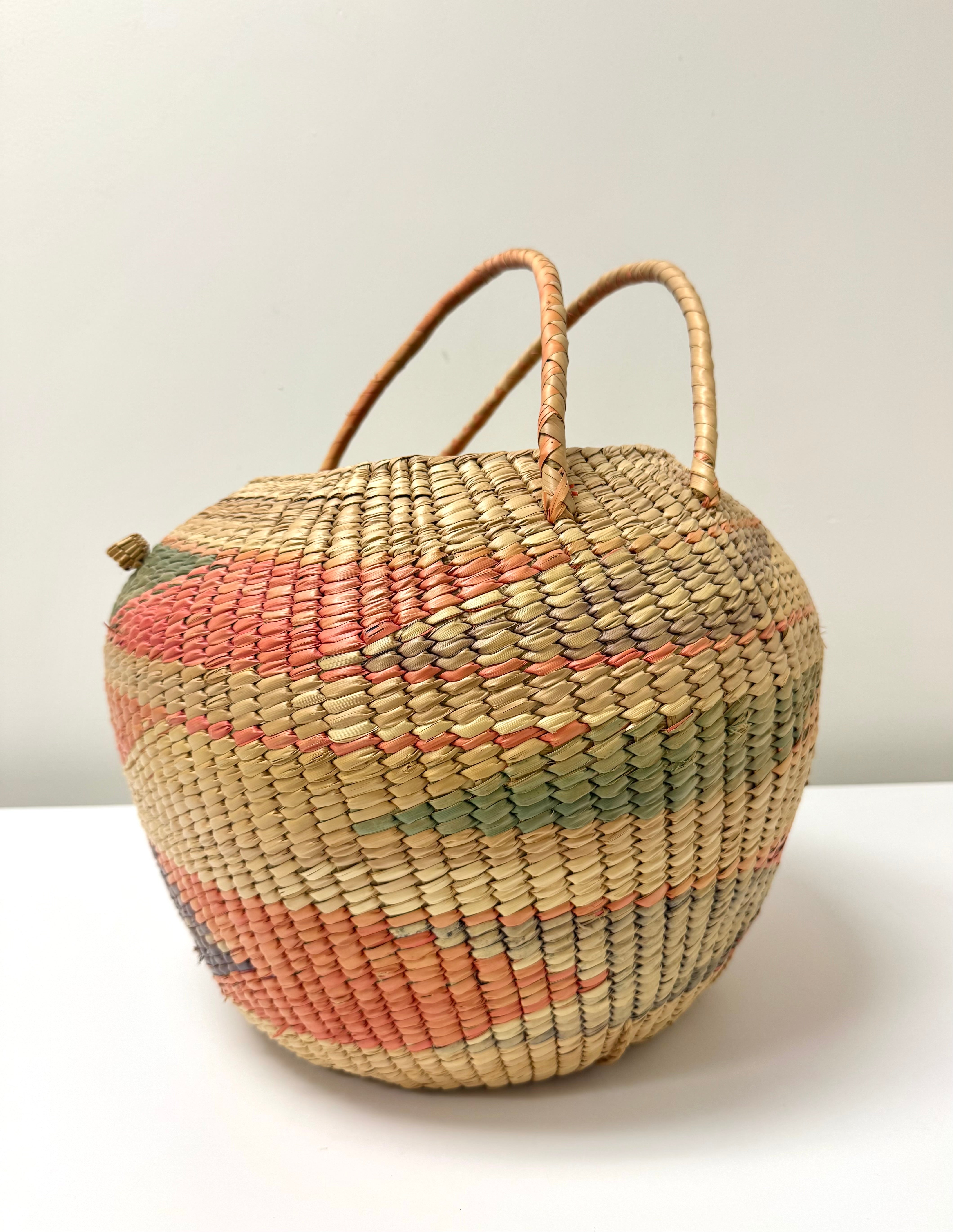 Woven Seagrass Round Handled Basket