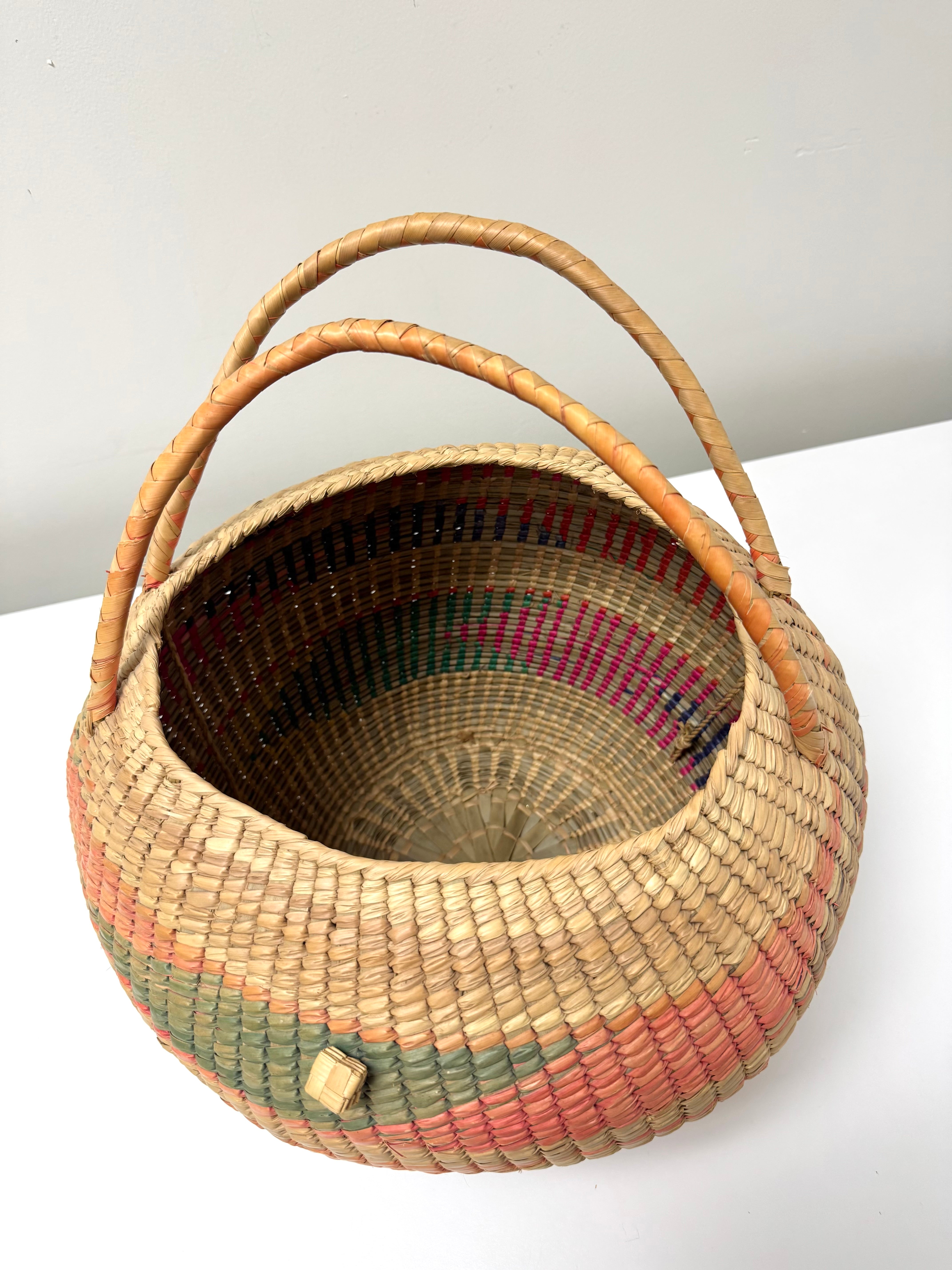 Woven Seagrass Round Handled Basket