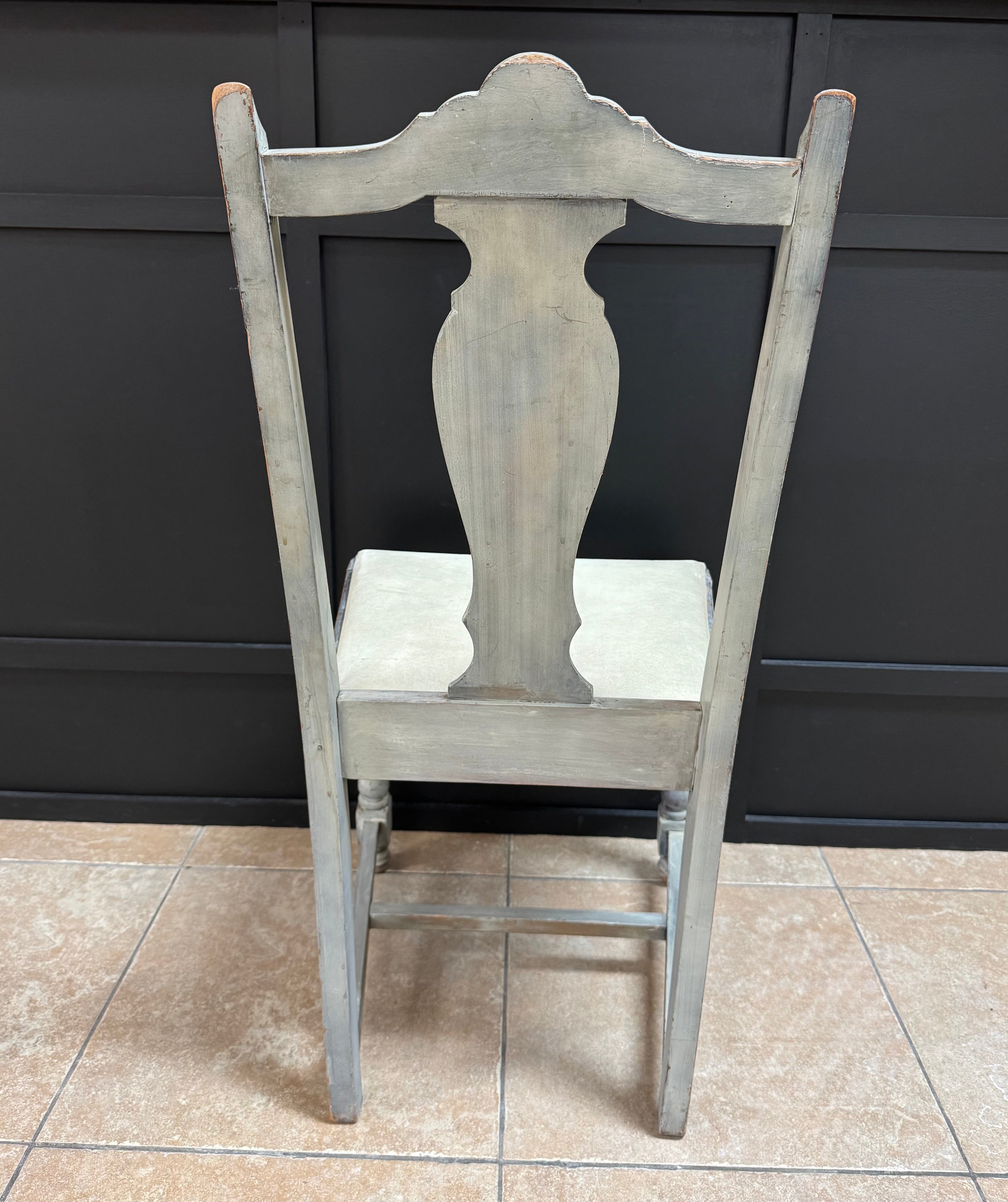Distressed Light Gray Chair