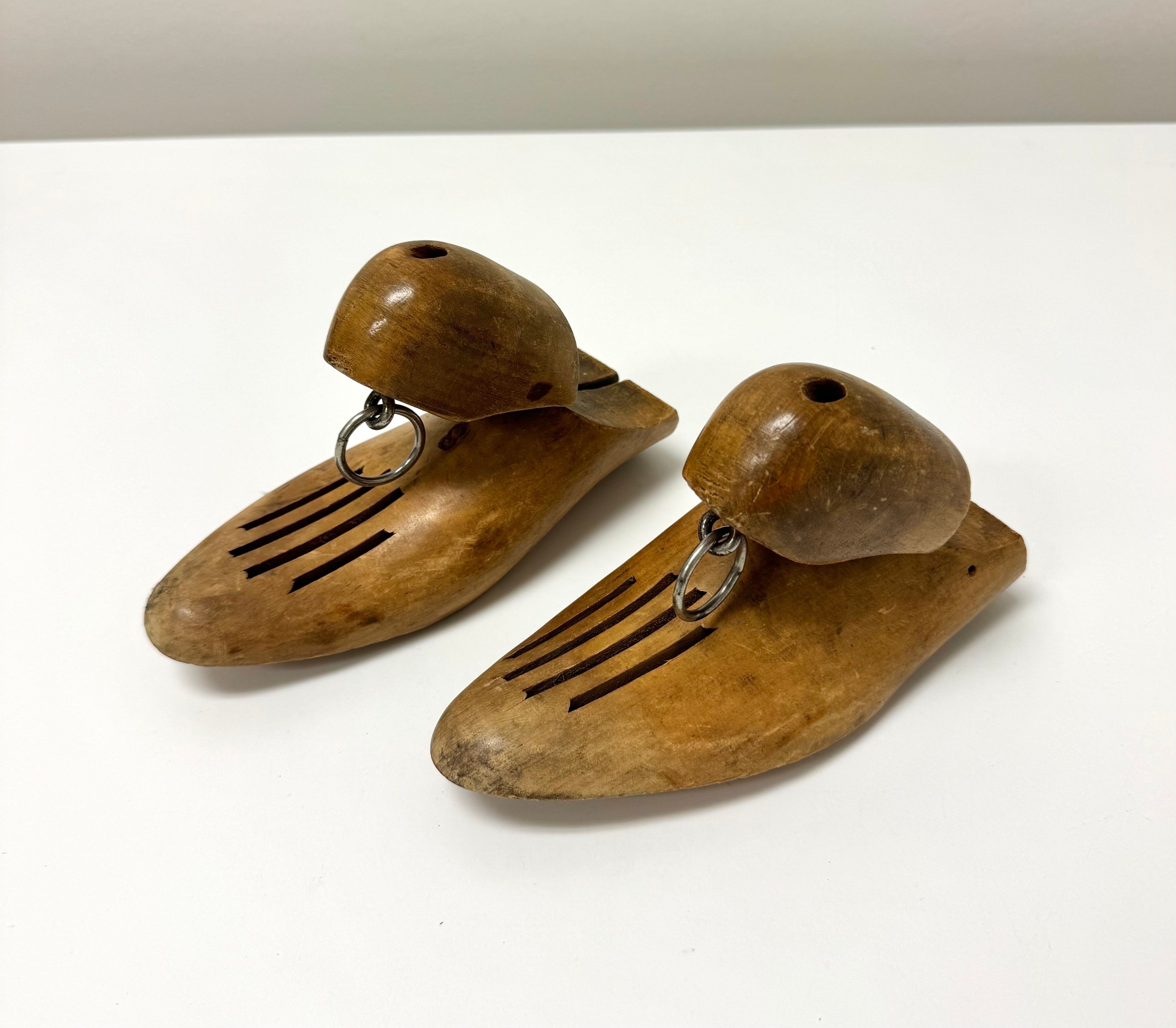 Vintage Wooden Shoe Lasts (8D)