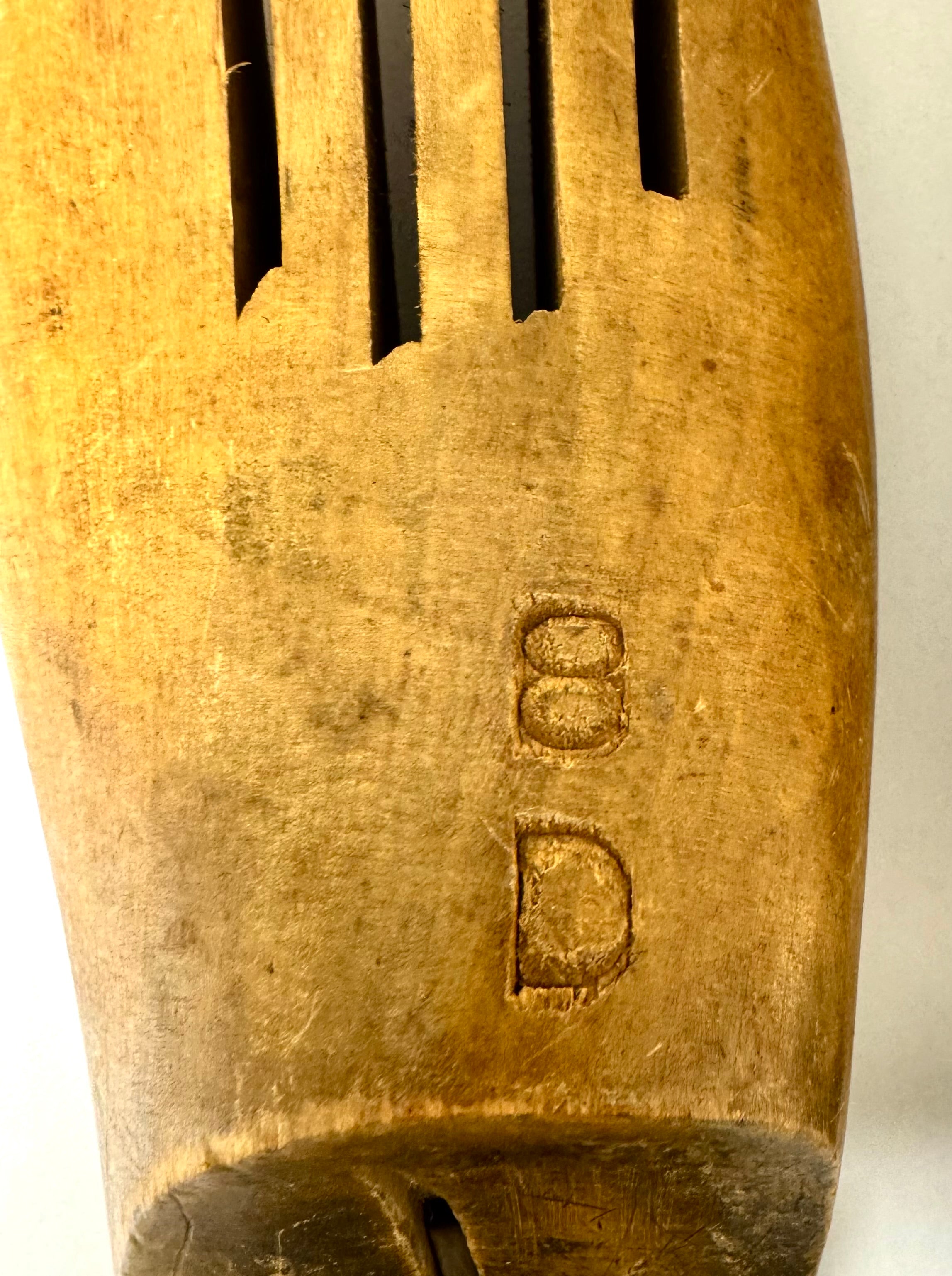 Vintage Wooden Shoe Lasts (8D)